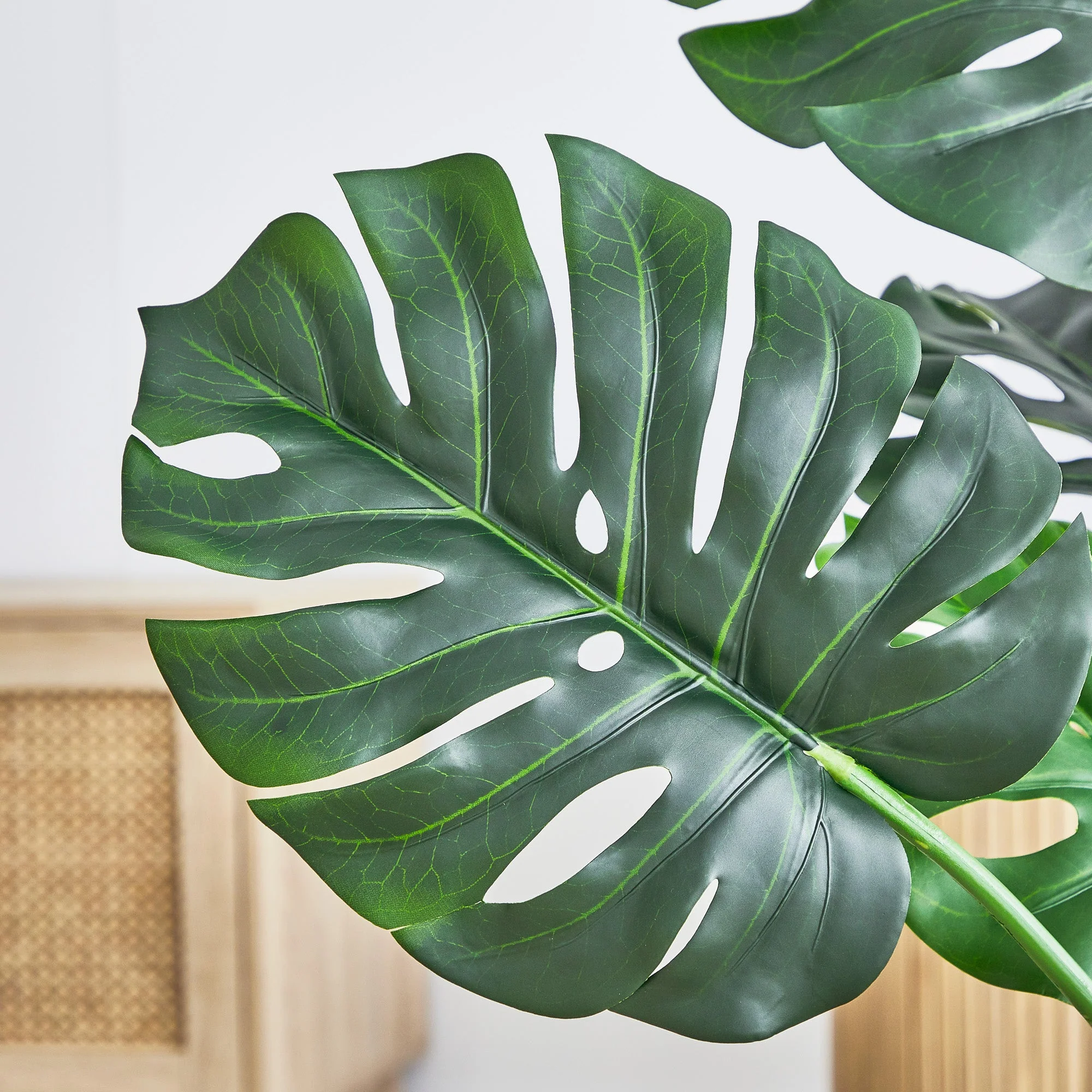 120cm Artificial Monstera Green - Image 4