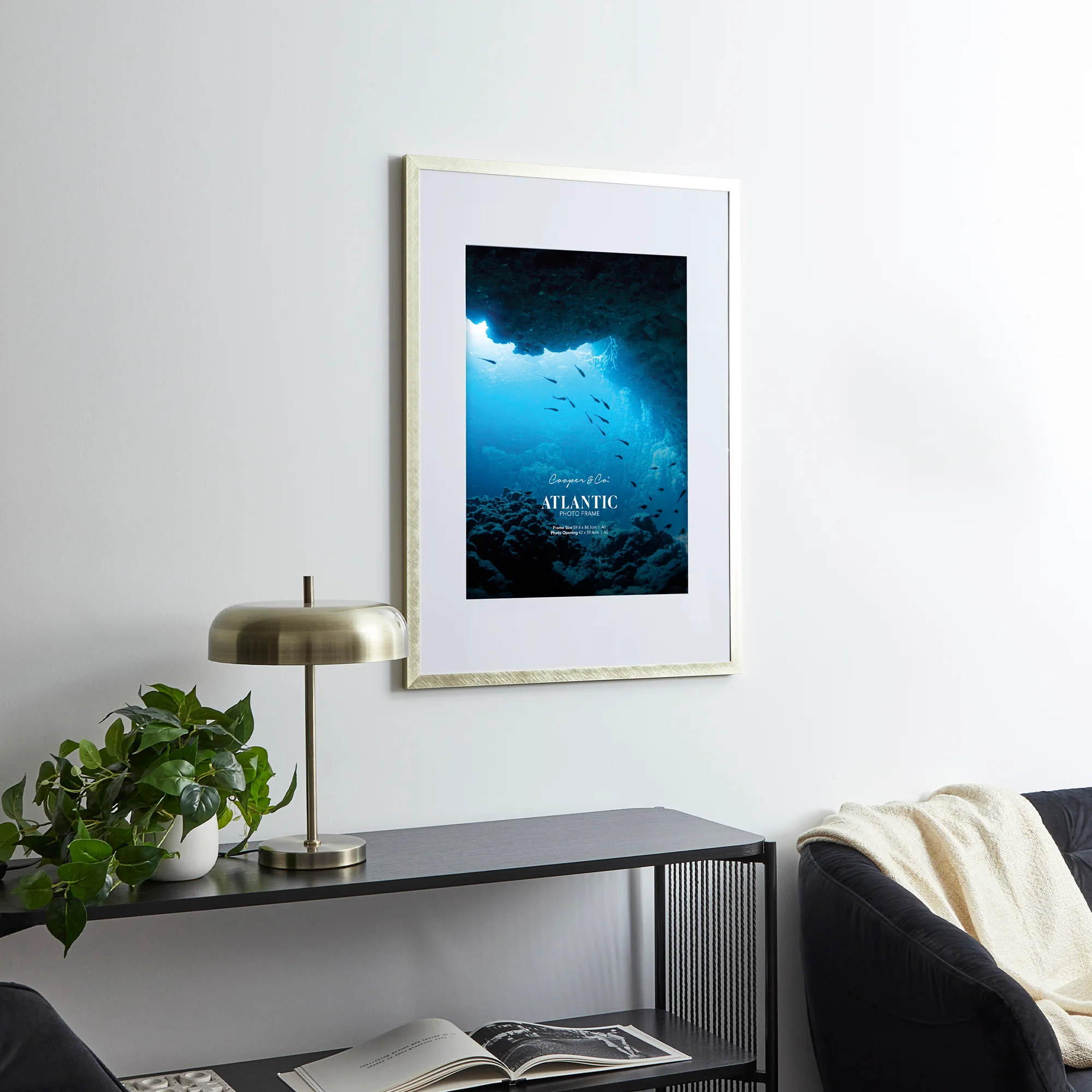 A1 Mat to A2 Boldline Metal Photo Frame - Image 14