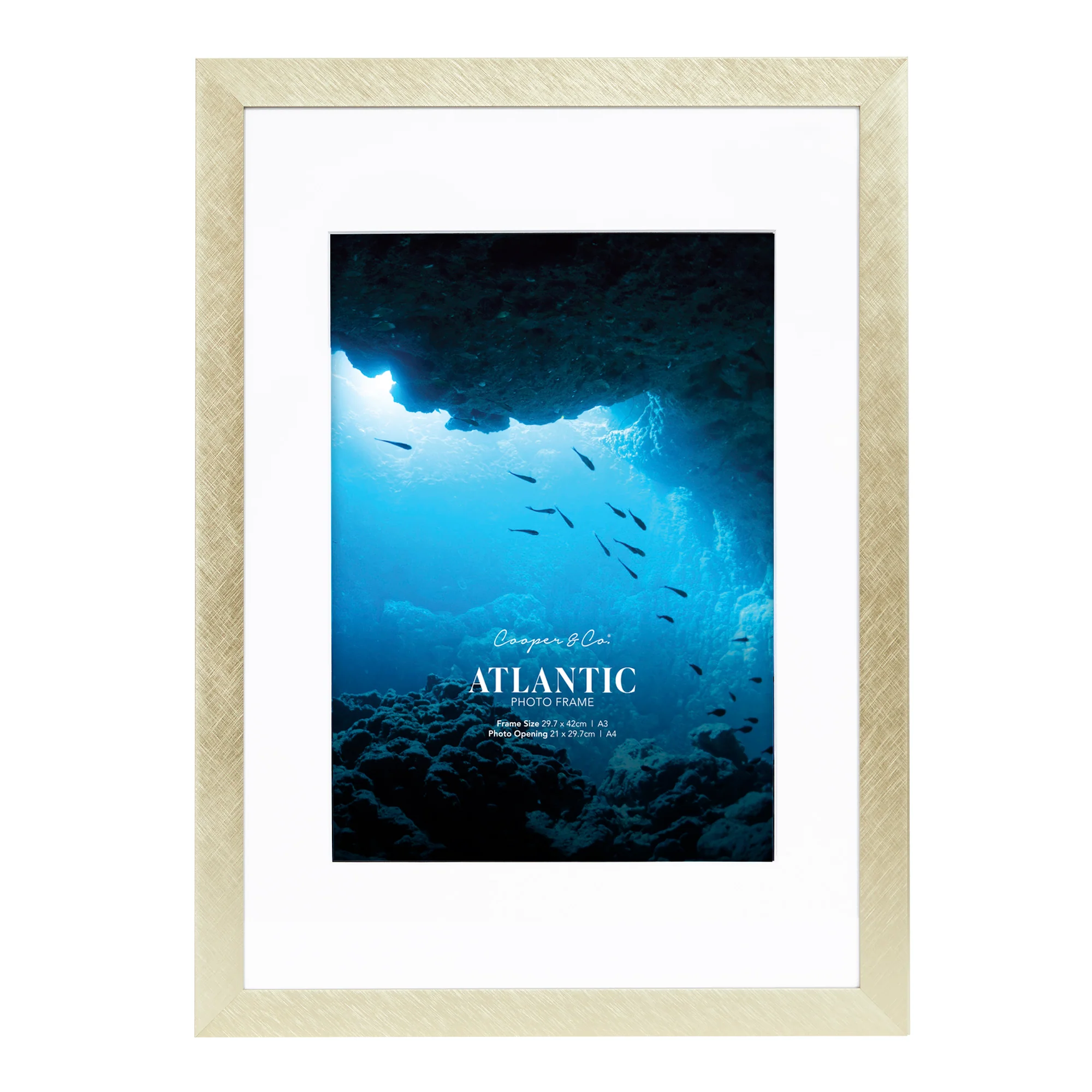 A3 Mat to A4 Boldline Metal Photo Frame - Image 11