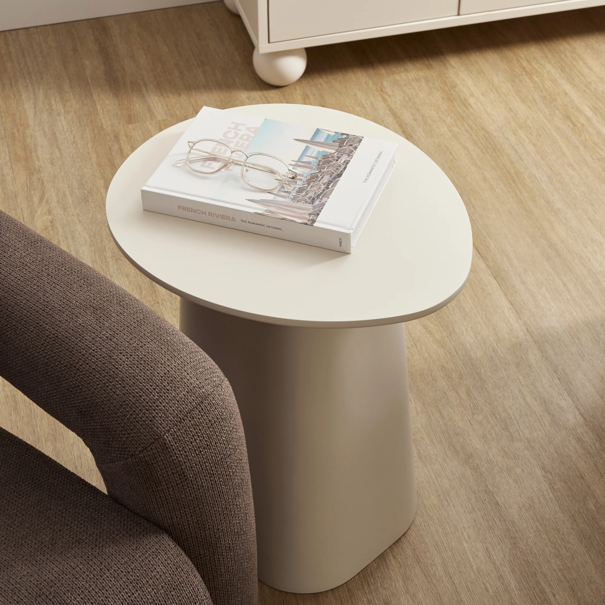 Alvin Side Table Cream - Image 6
