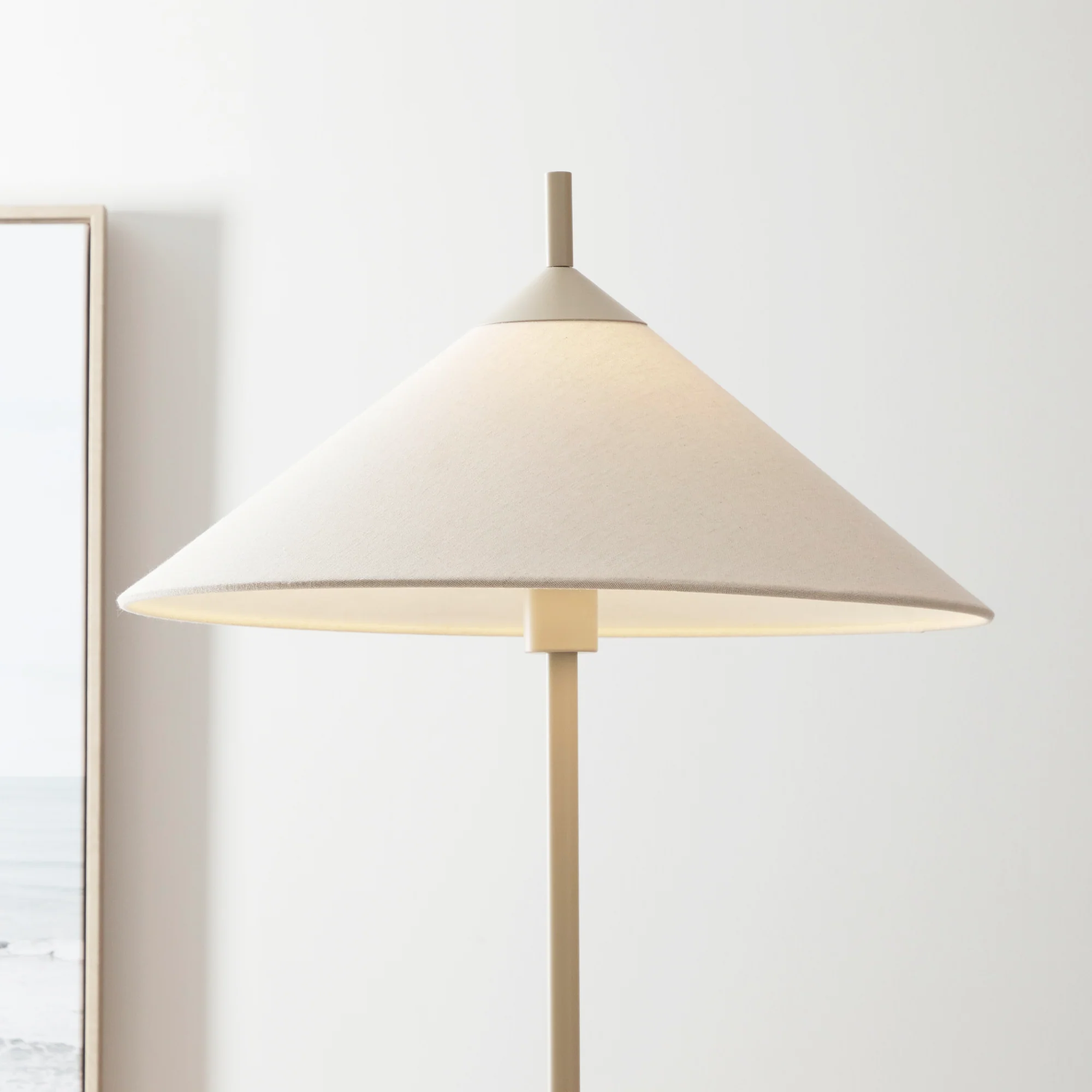Arlo Floor Lamp Marble Oat - Image 5