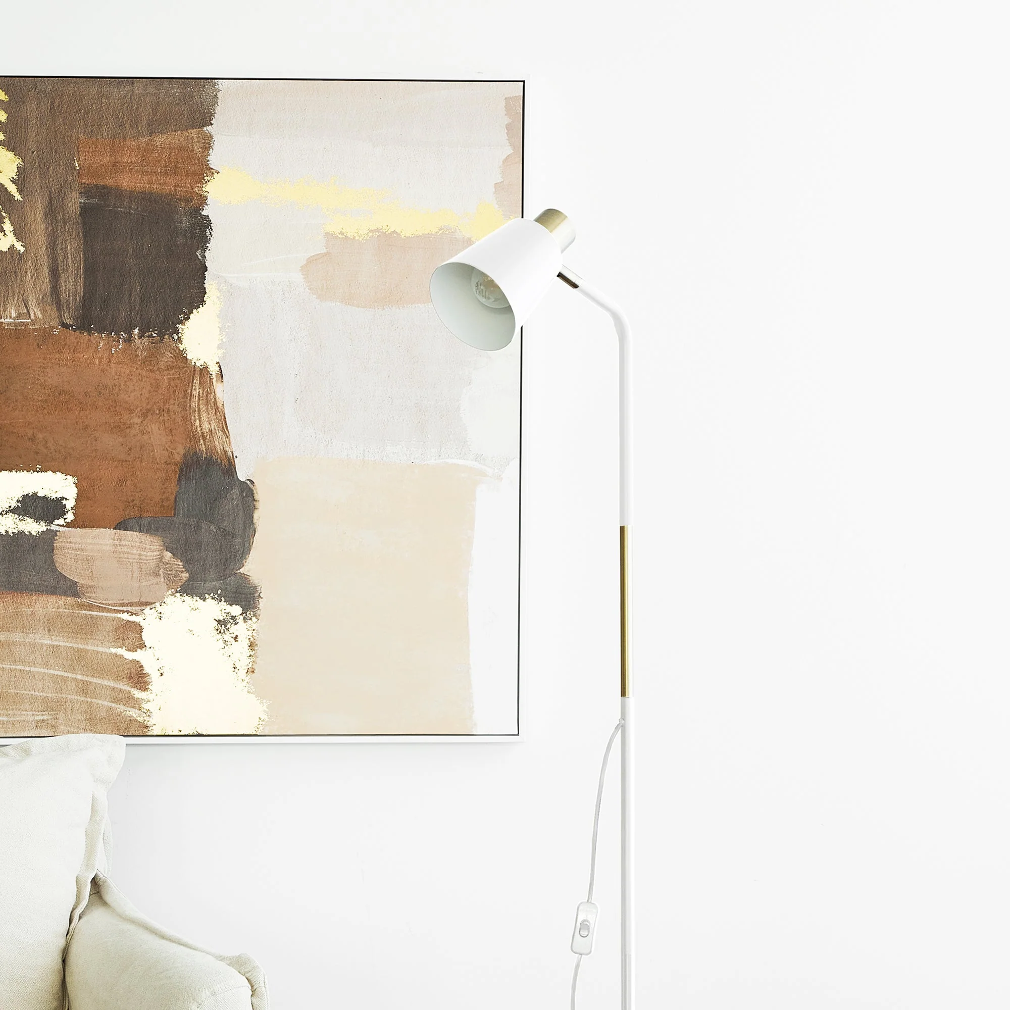 Avi Floor Lamp White - Image 4
