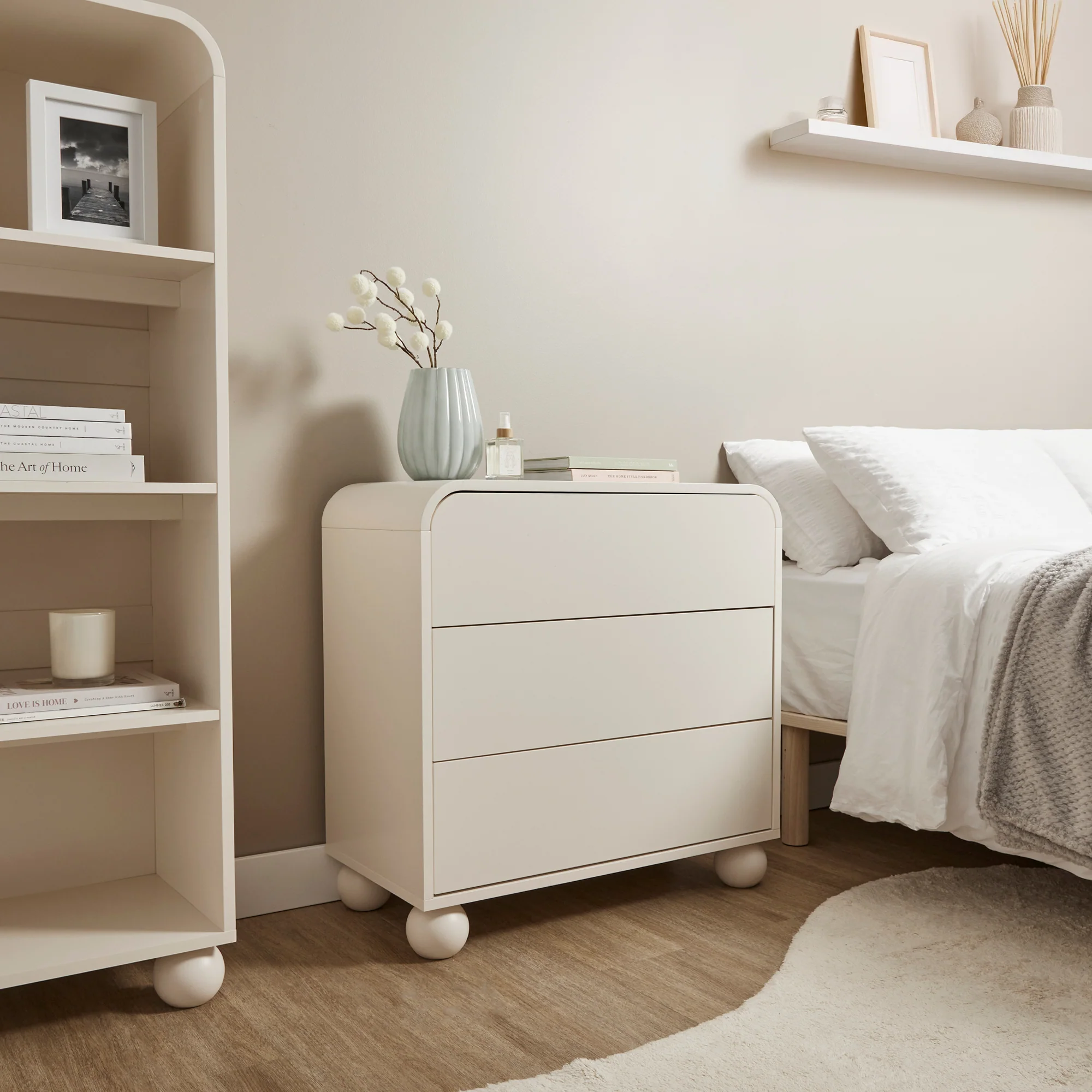 Baxter Chest of 3 Drawers White - Image 8