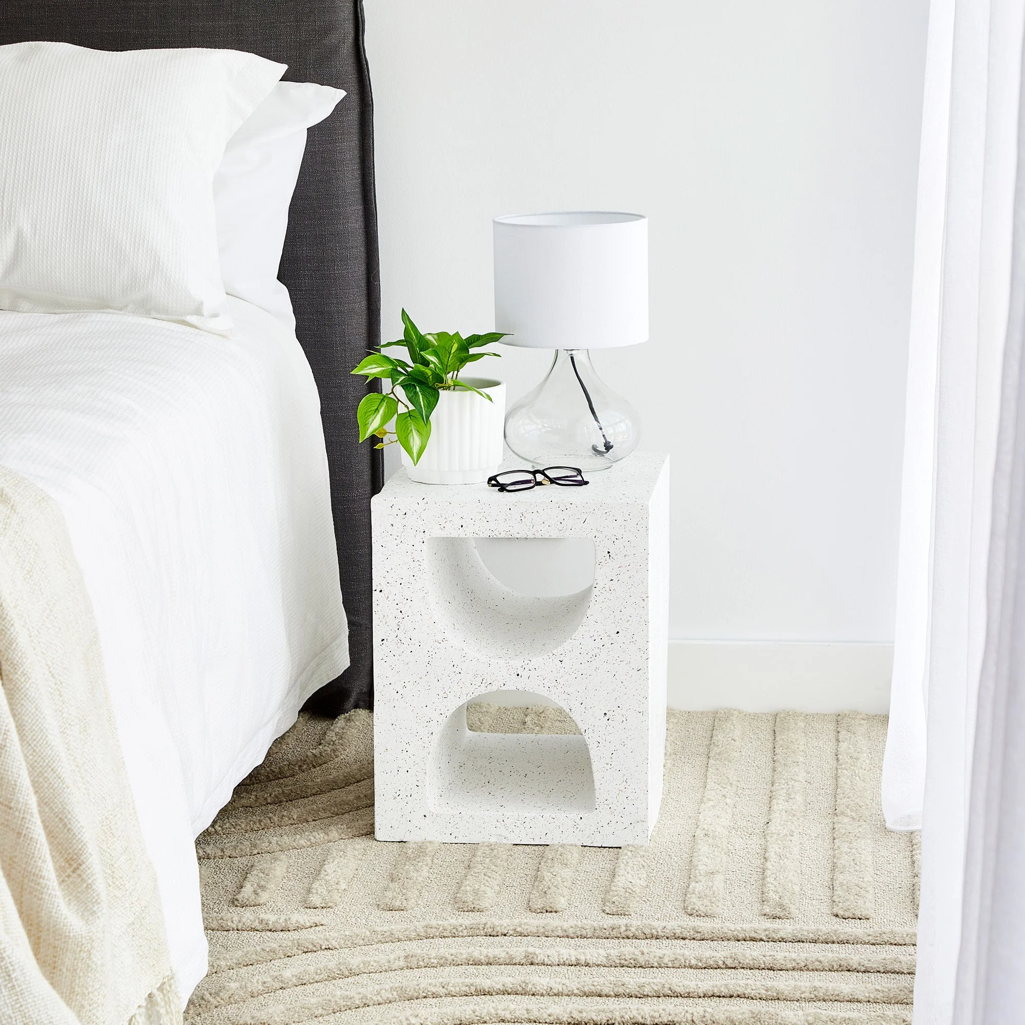 Brasilia MgO Side Table White - Image 4