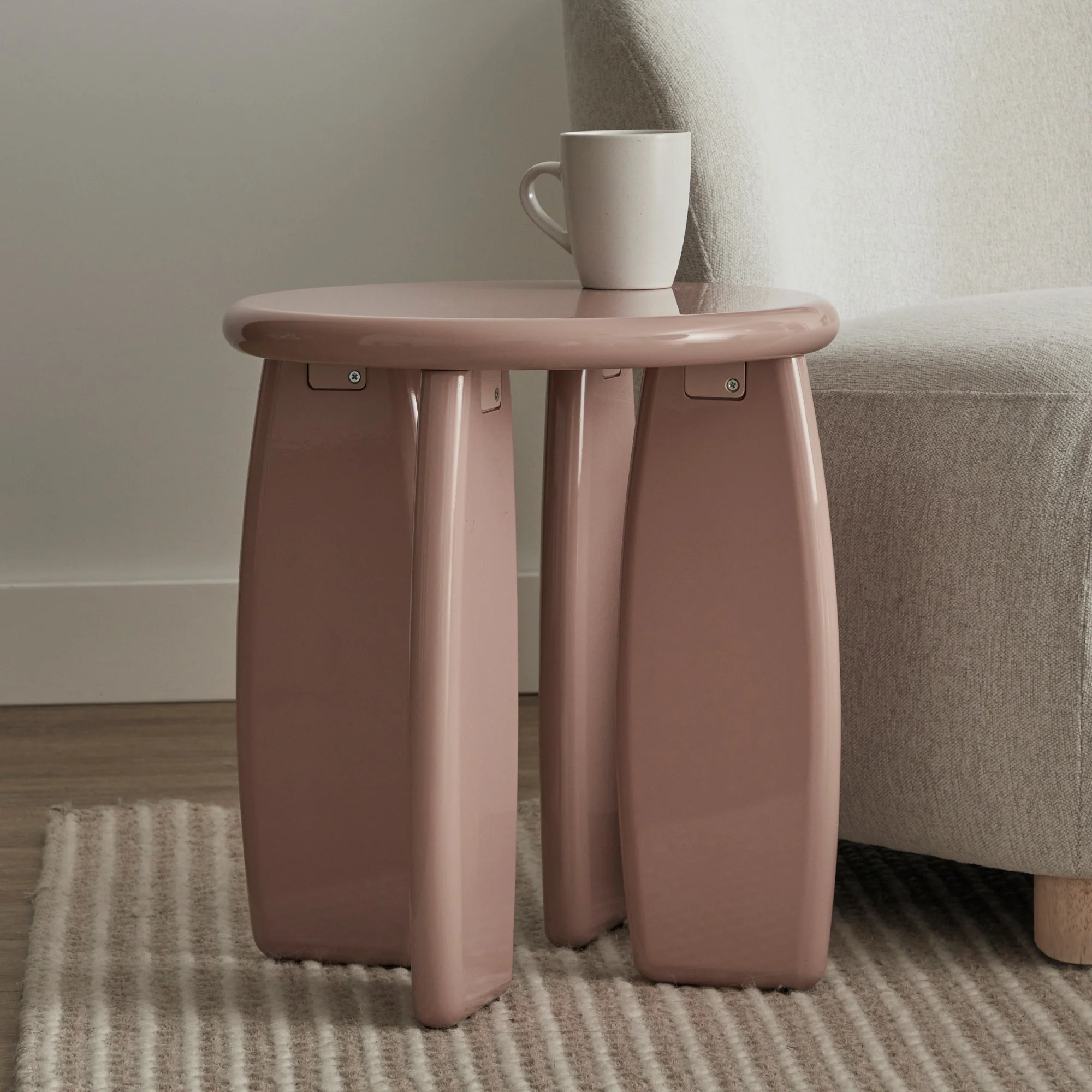 Charlie Gloss Side Table Clay - Image 5