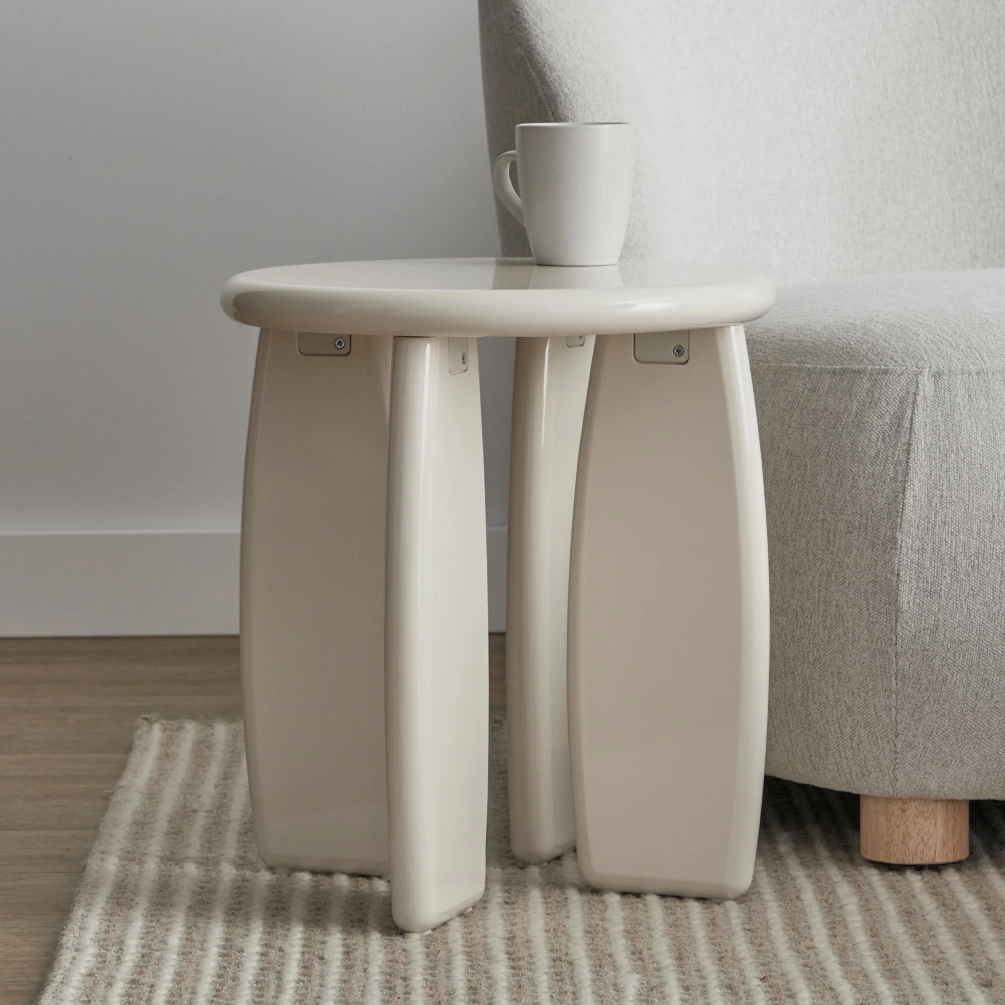 Charlie Gloss Side Table Cream - Image 5