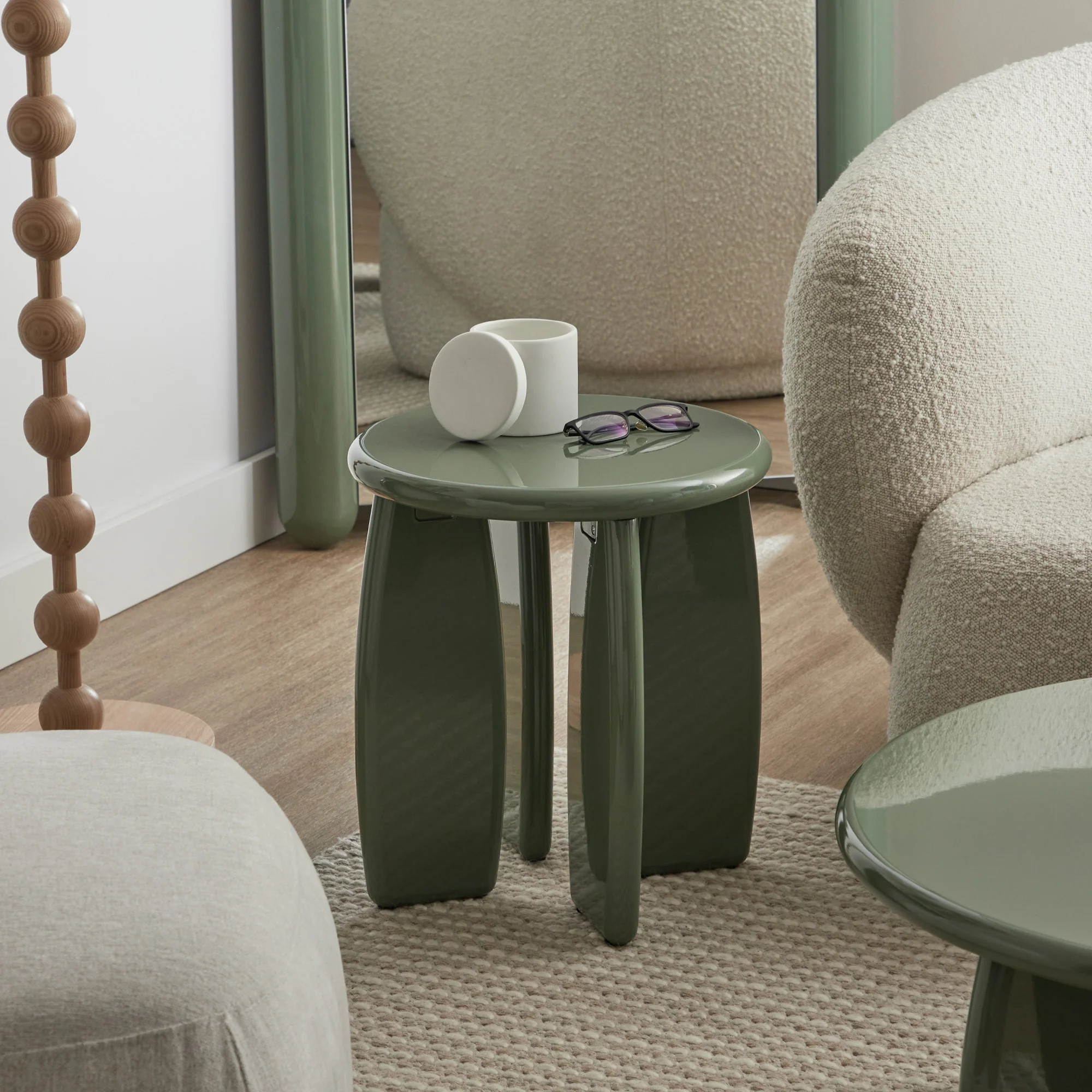Charlie Gloss Side Table Green - Image 7