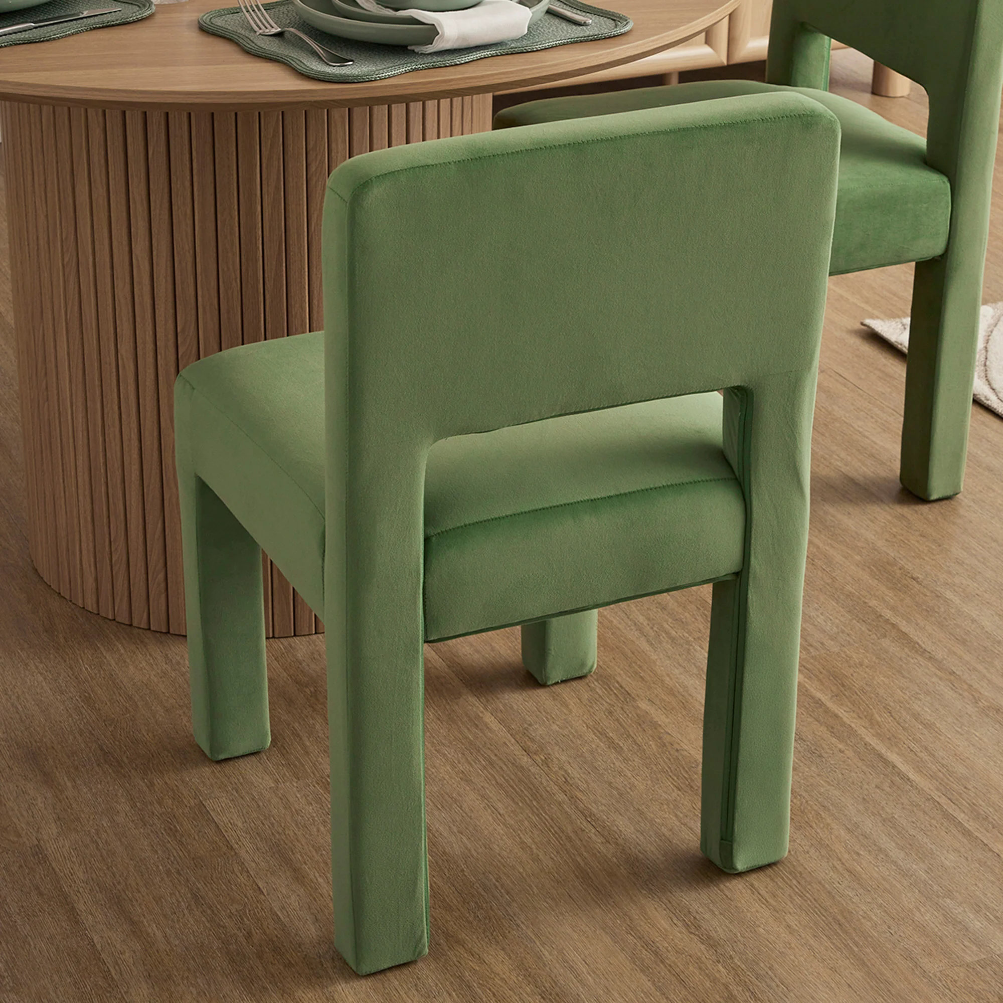 Claude Set of 2 Dining Chairs Green Velvet - Image 10