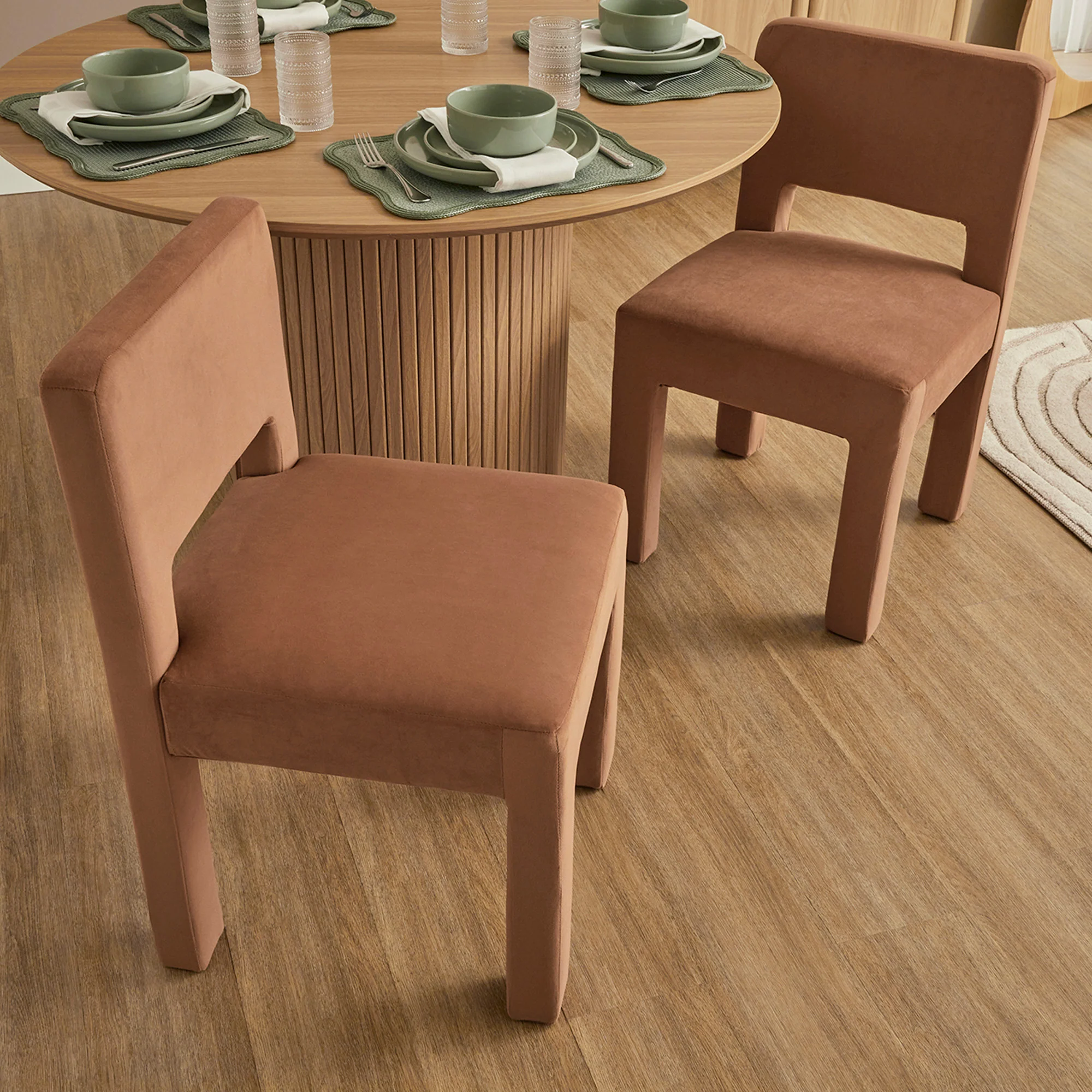 Claude Set of 4 Dining Chairs Rust Velvet - Image 8