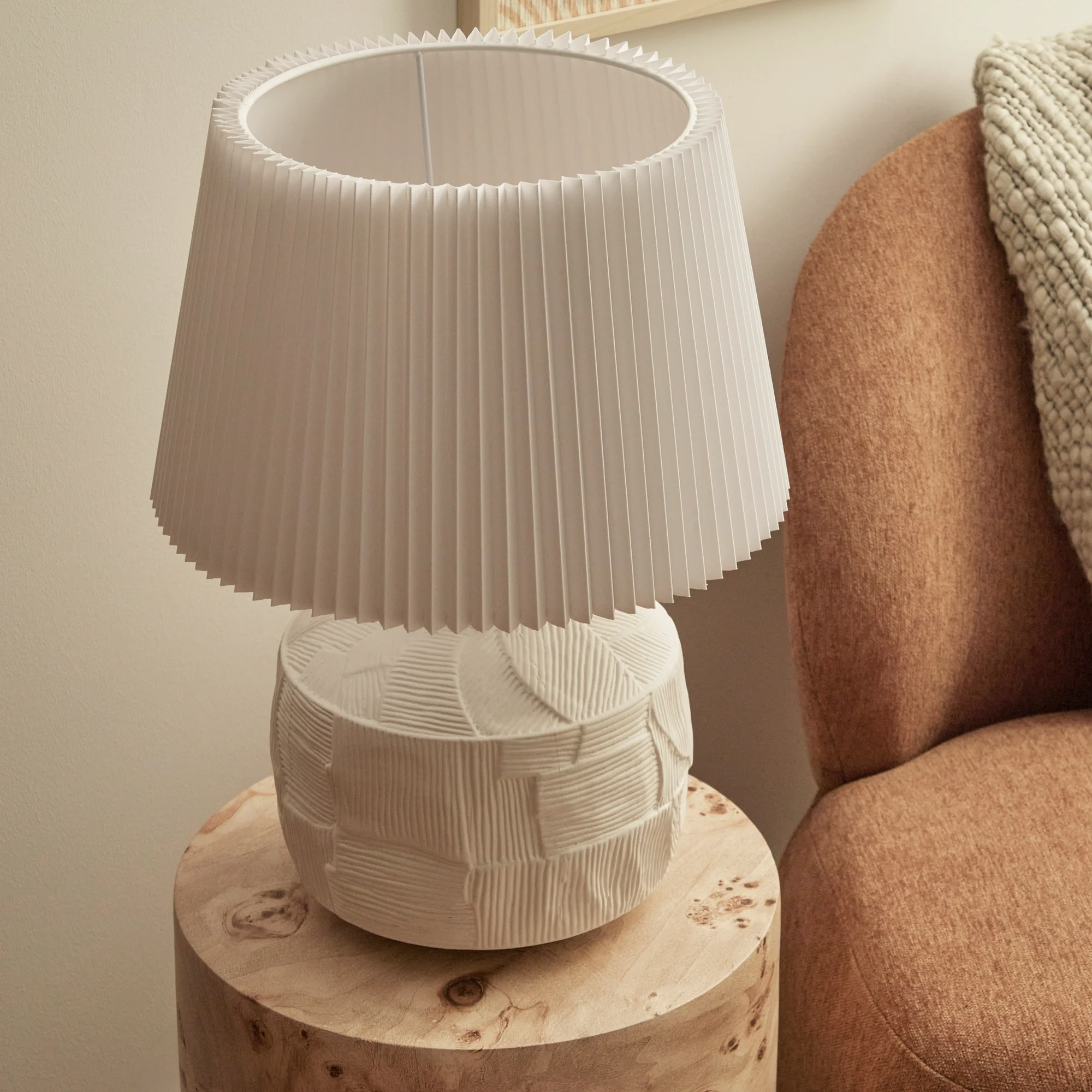 Cleo Table Lamp White - Image 5