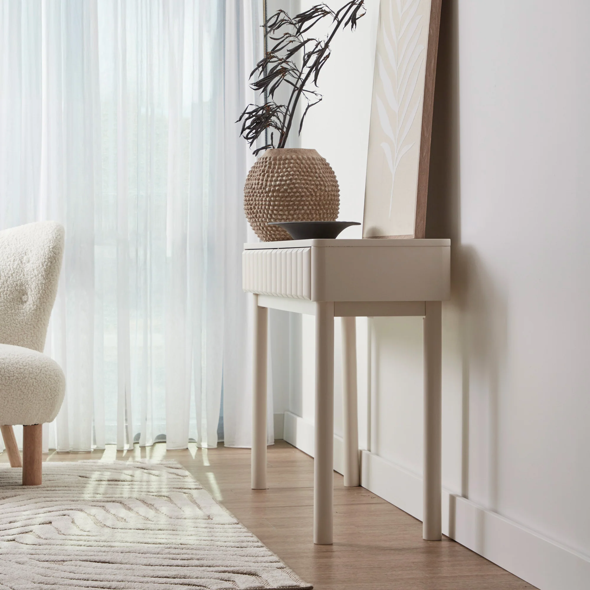 Cosette Console Table Off-White (113cm) - Image 7