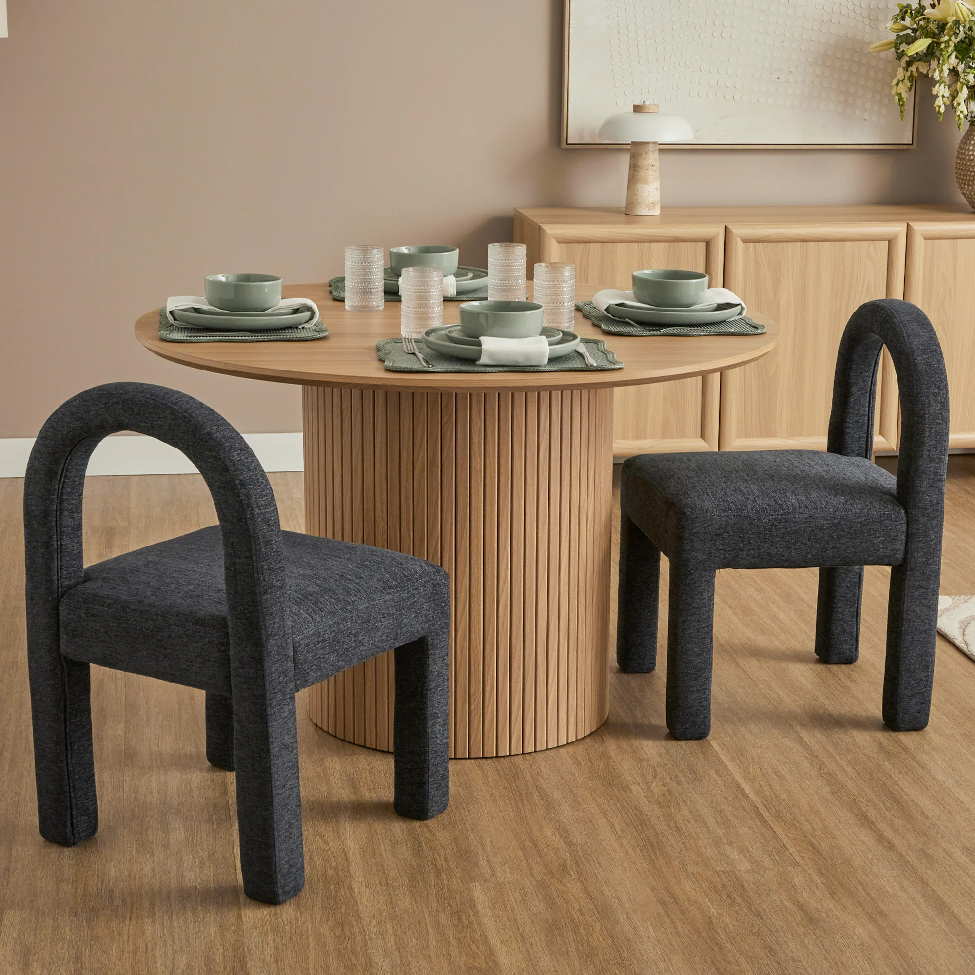 Cove Dining Table Oak and Alexis Set of 4 Dining Chairs Indigo Set - Image 2