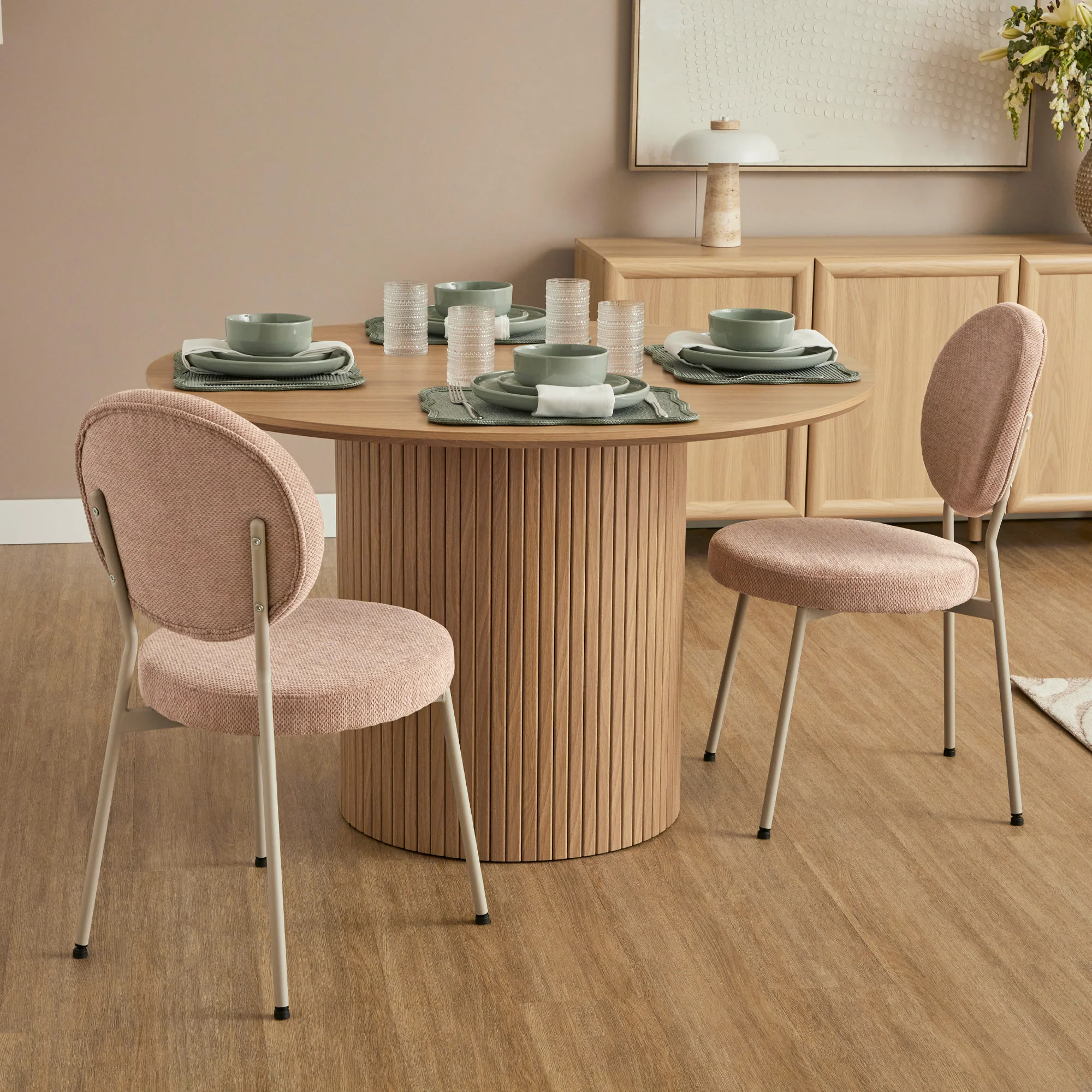 Cove Dining Table Oak and Dora Set of 4 Dining Chairs Pink and Grey Set - Image 2
