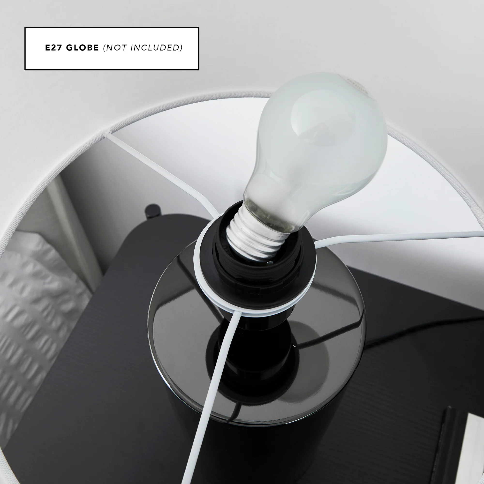 Ezra Table Lamp Black - Image 8