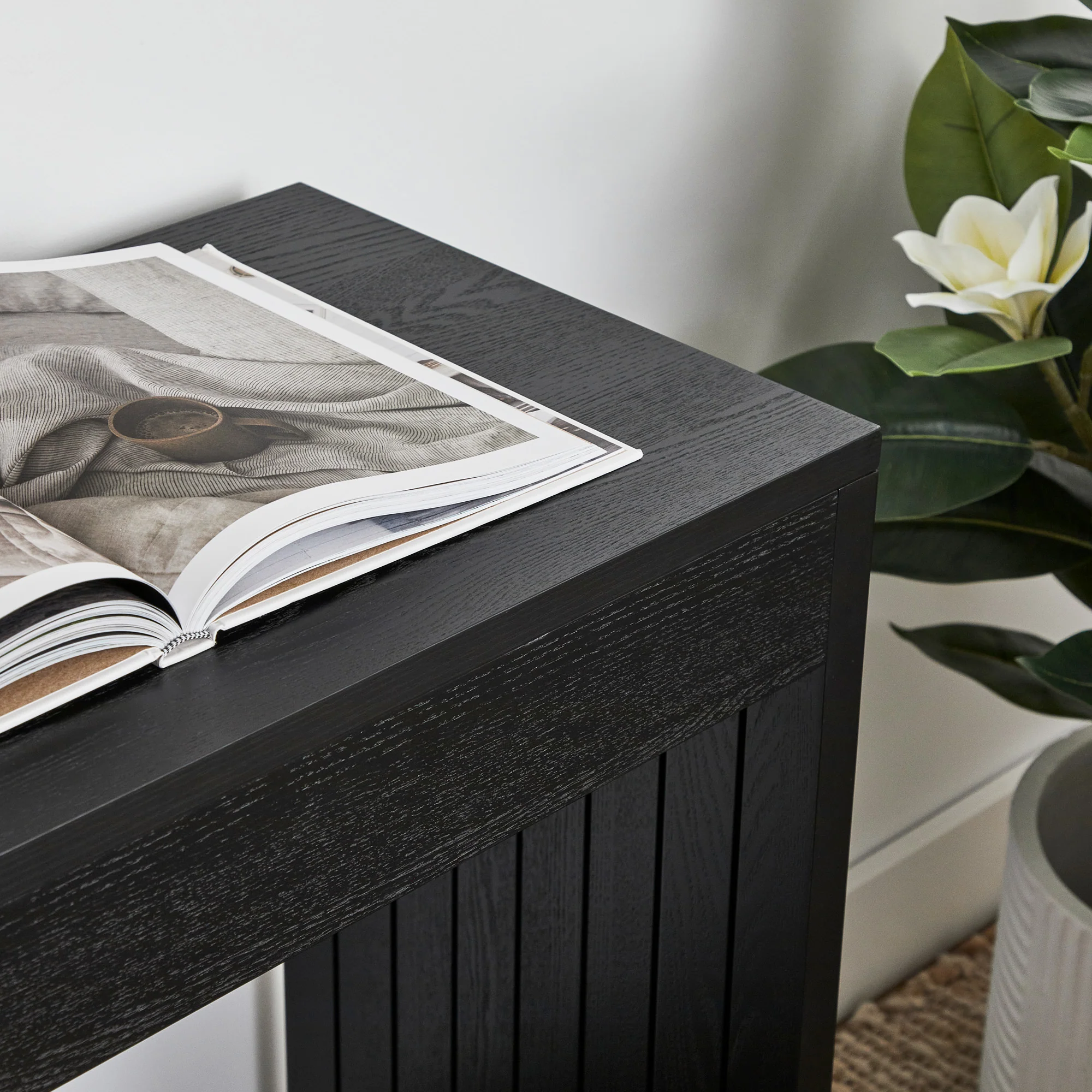 Harper Console Table Black (120cm) - Image 5