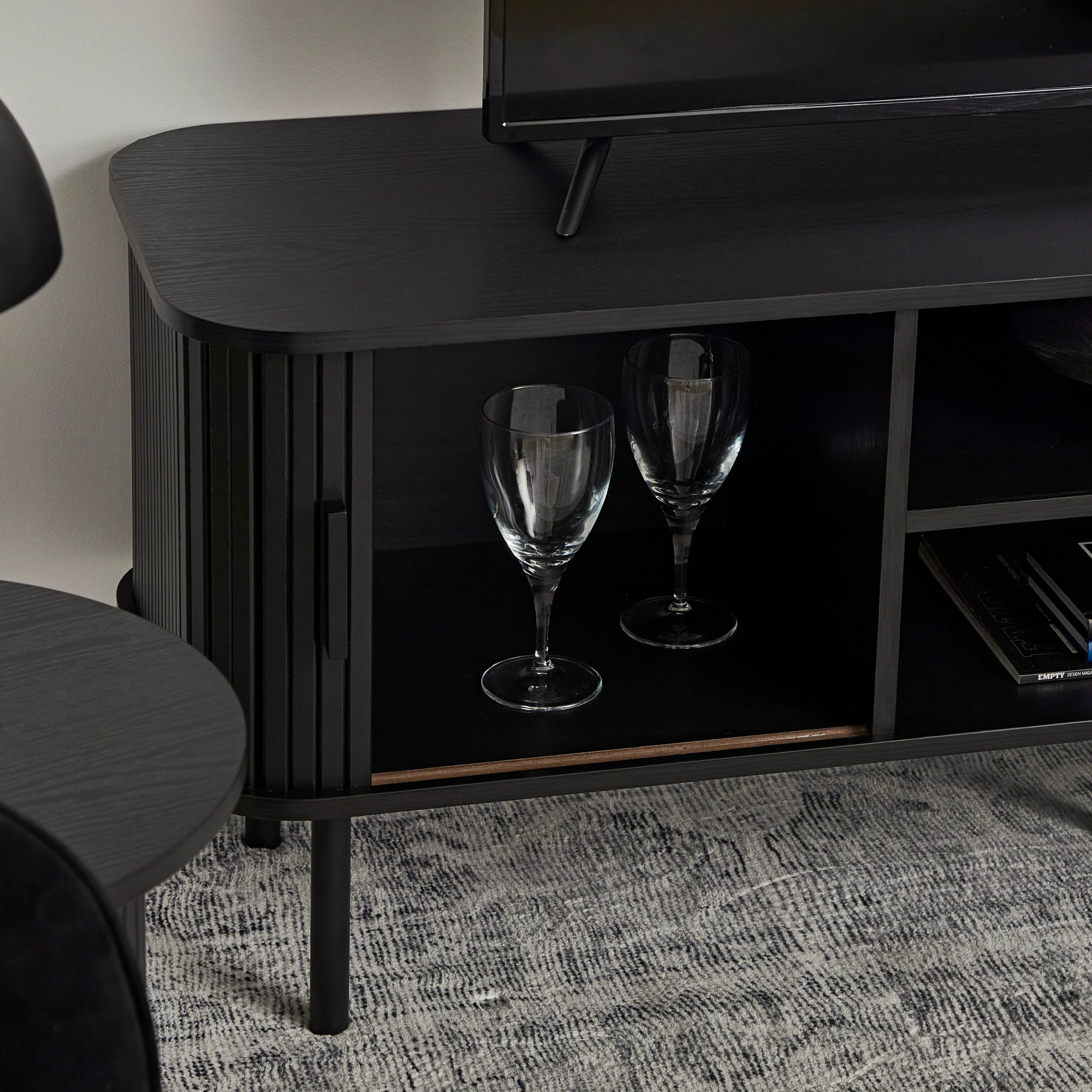 Haven Sliding Door Entertainment Unit Black (140cm) - Image 7