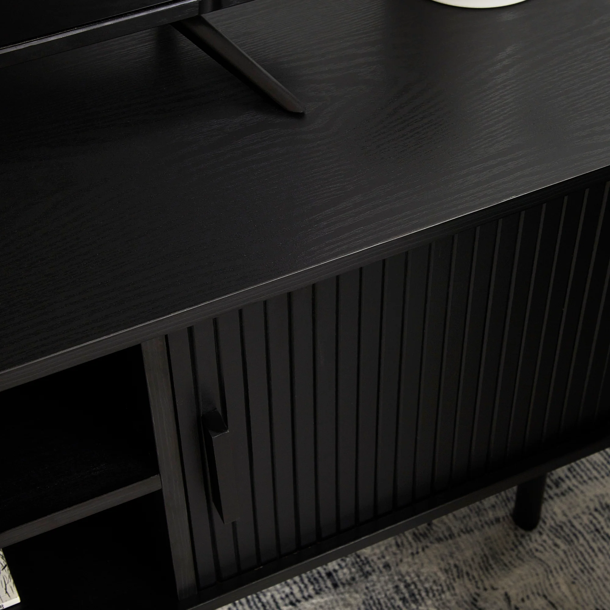 Haven Sliding Door Entertainment Unit Black (140cm) - Image 9