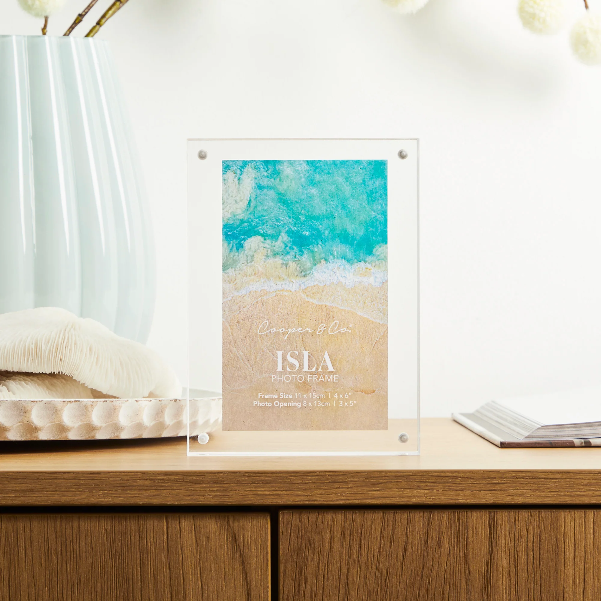 Isla Set of 2 15x11cm Acrylic Photo Frames - Image 6