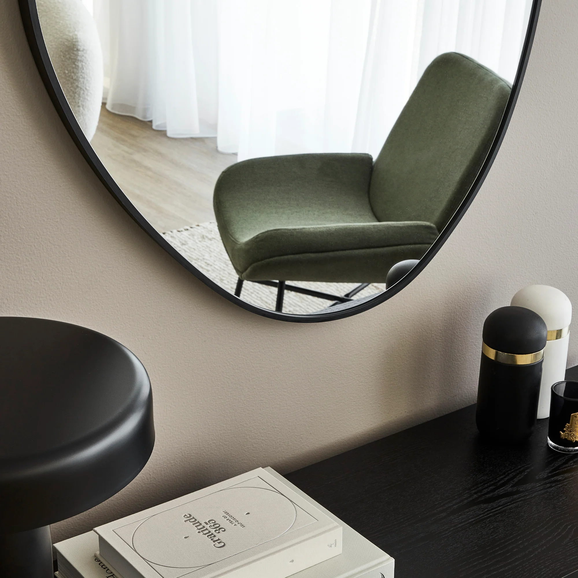 Kai 90cm Pebble Mirror Black - Image 4