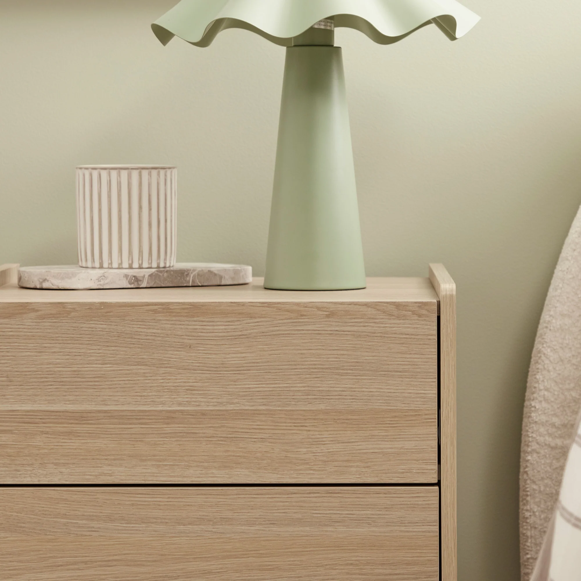 Malmo Bedside Table Oak - Image 5