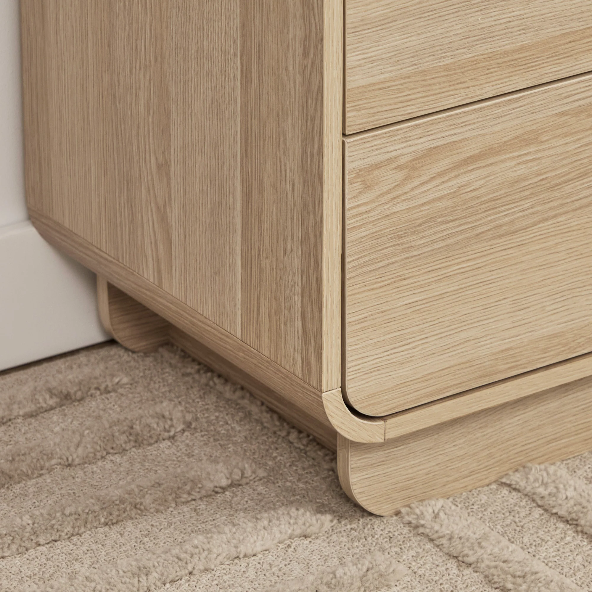 Malmo Chest of 6 Drawers Oak - Image 8