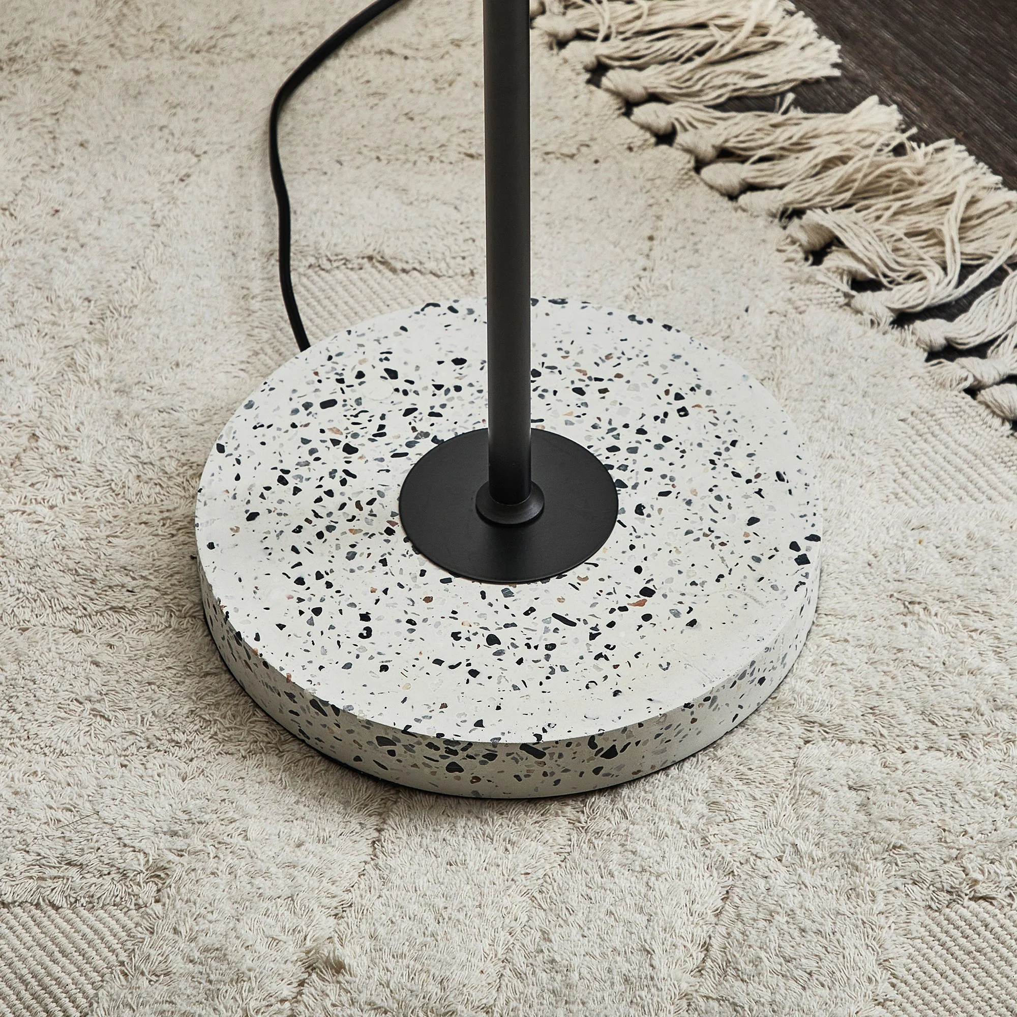 Mateo Floor Lamp Black - Image 6