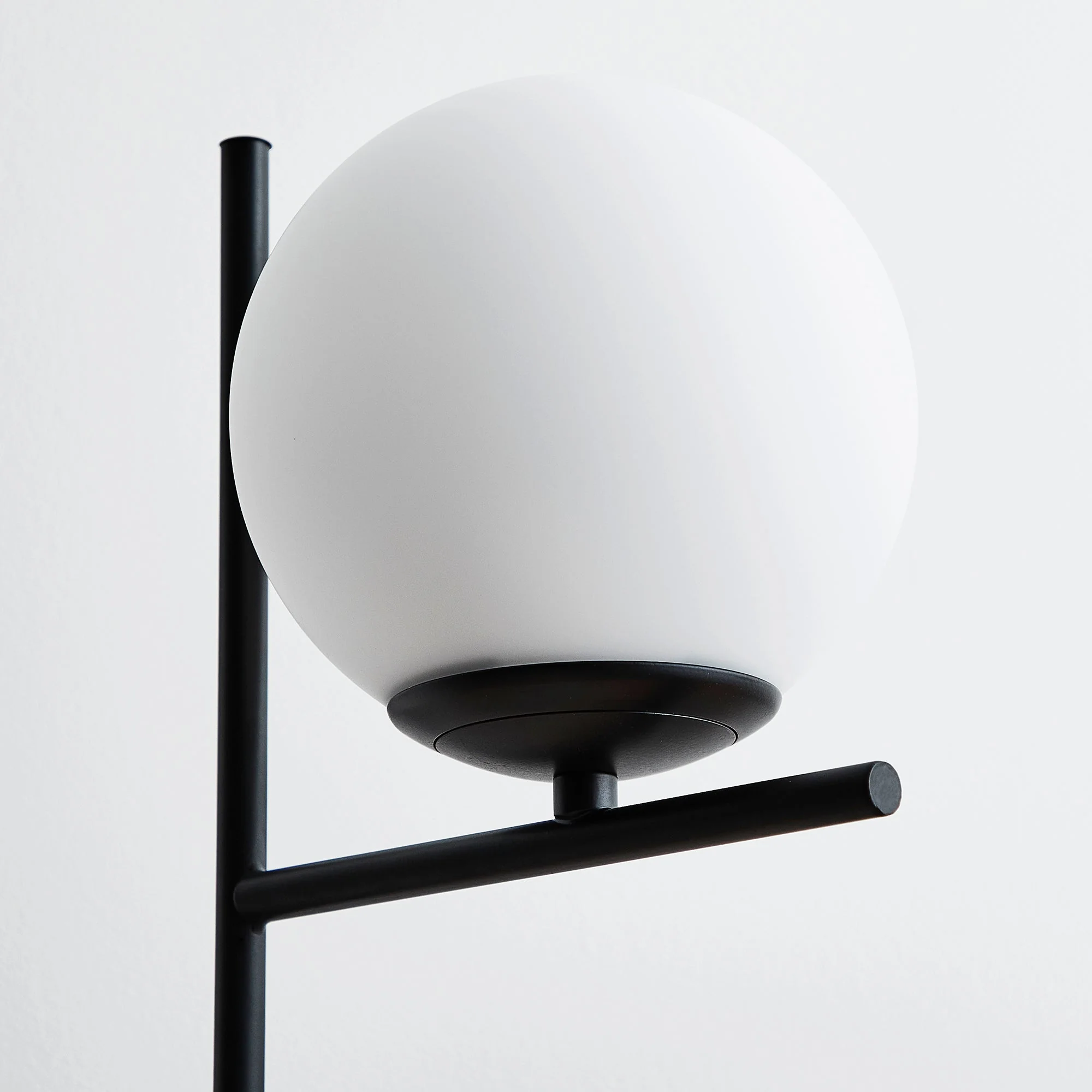 Mateo Table Lamp Black - Image 4