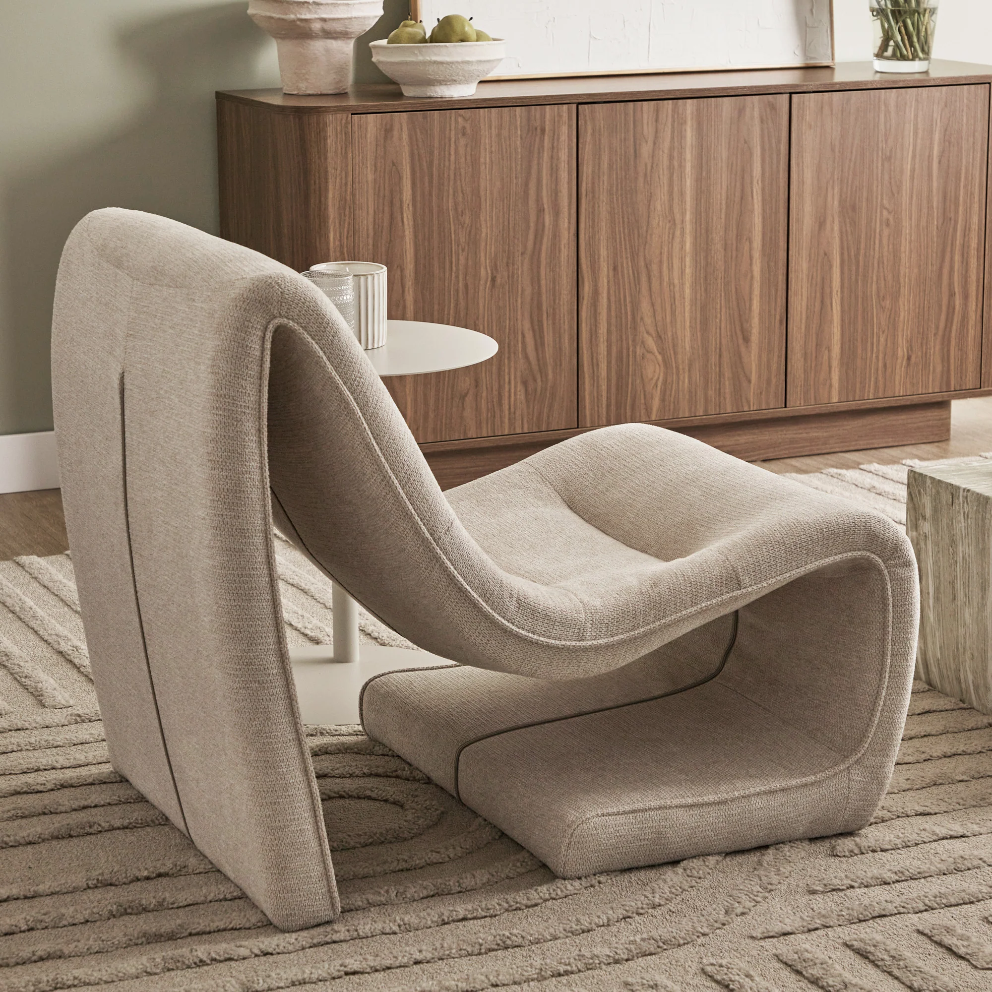 Monroe Accent Chair Cream - Image 8
