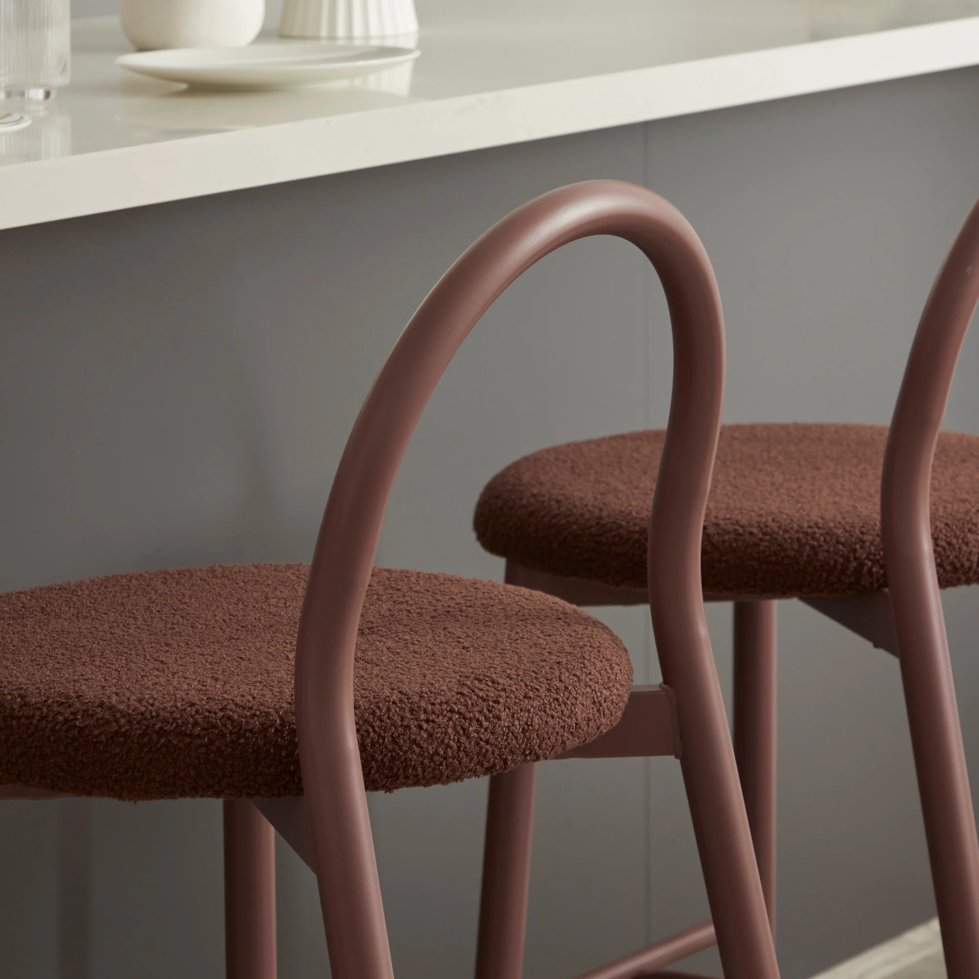 Newport Set of 2 Barstools Claret - Image 9