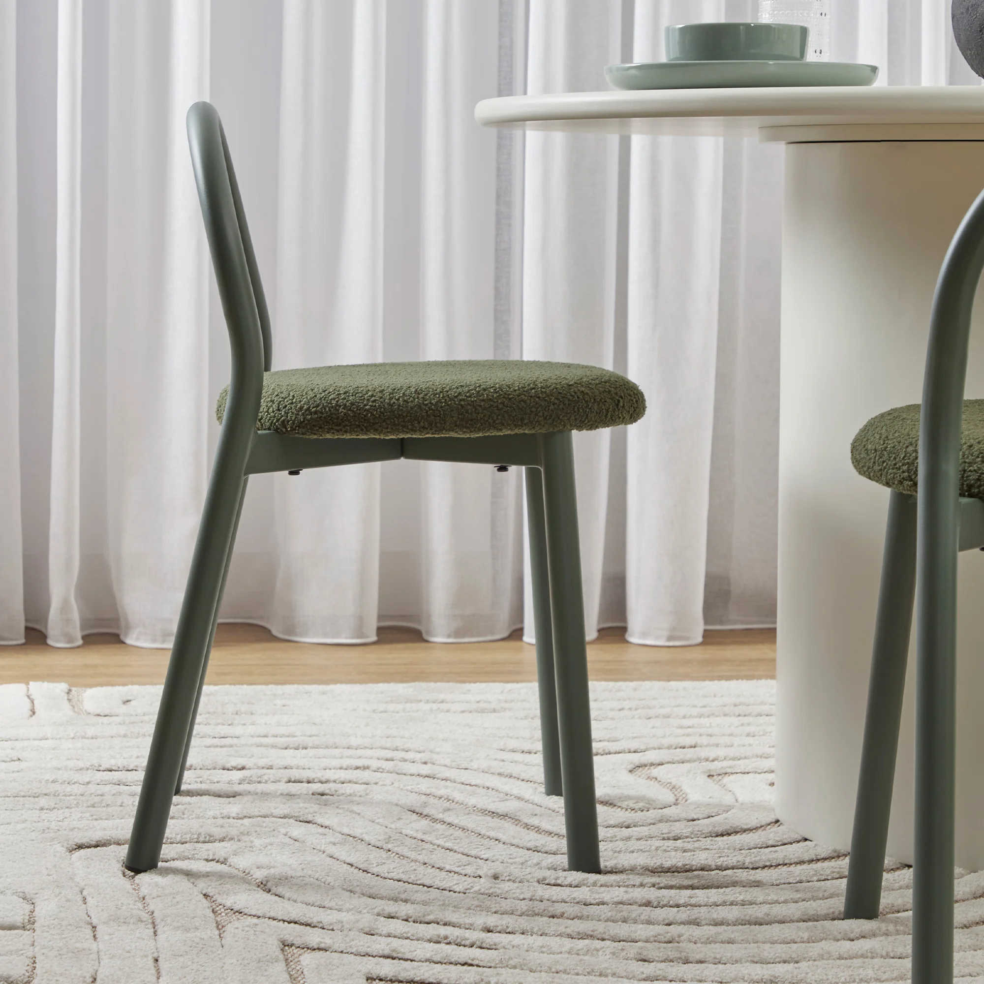 Newport Set of 4 Dining Chairs Green - Image 4