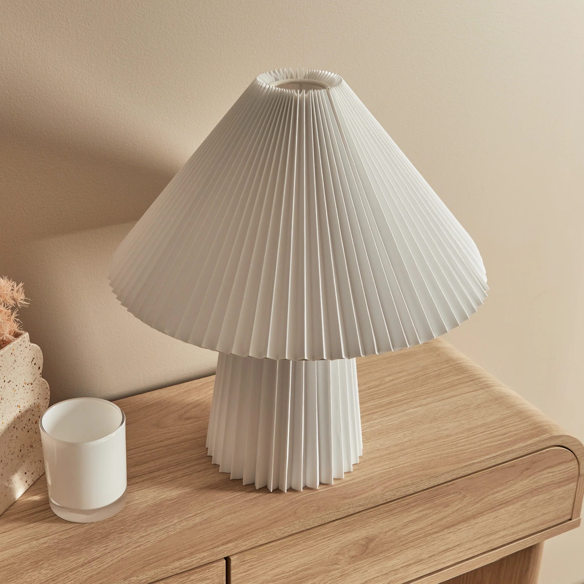 Noa Table Lamp White - Image 5