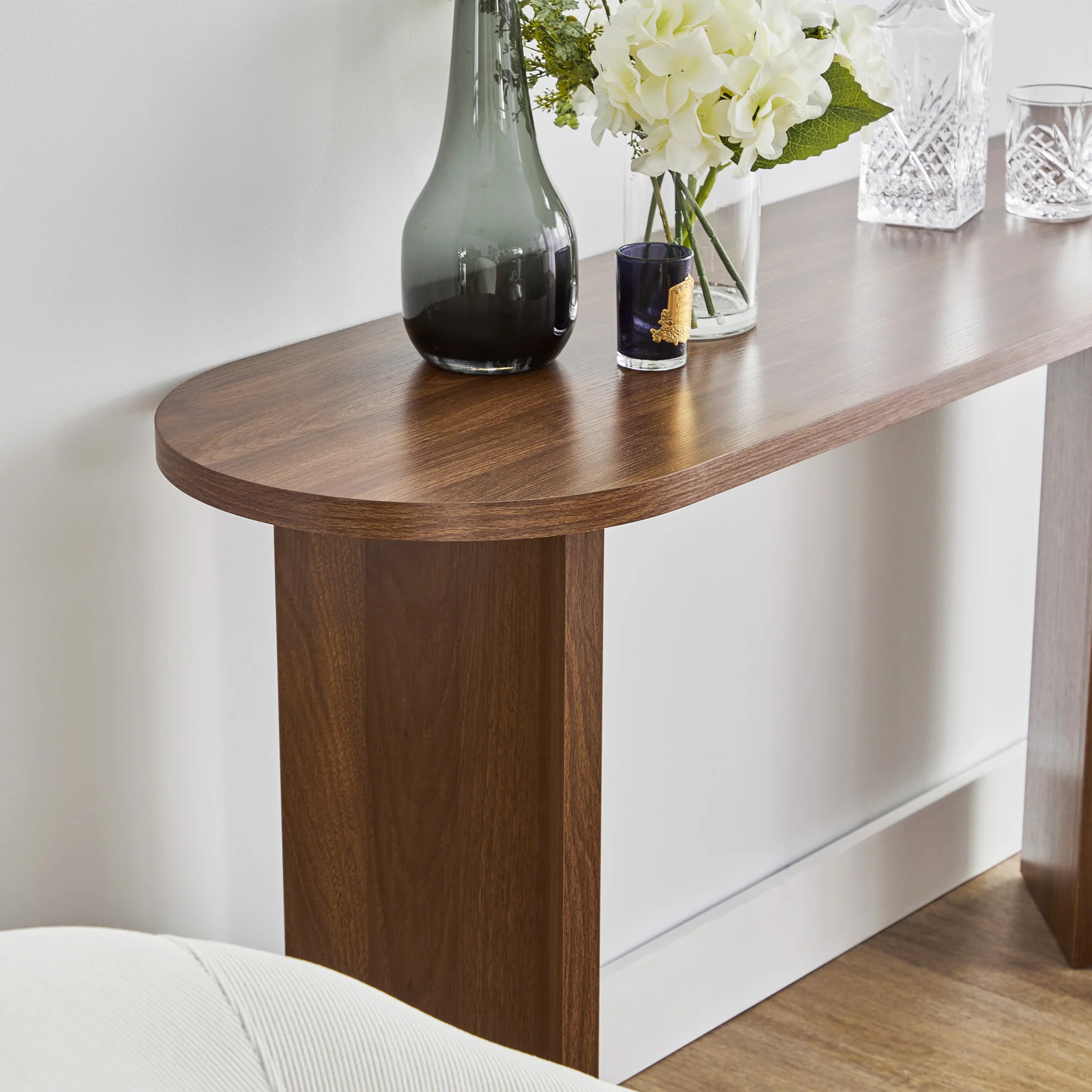 Norquay Console Table Walnut (140cm) - Image 4