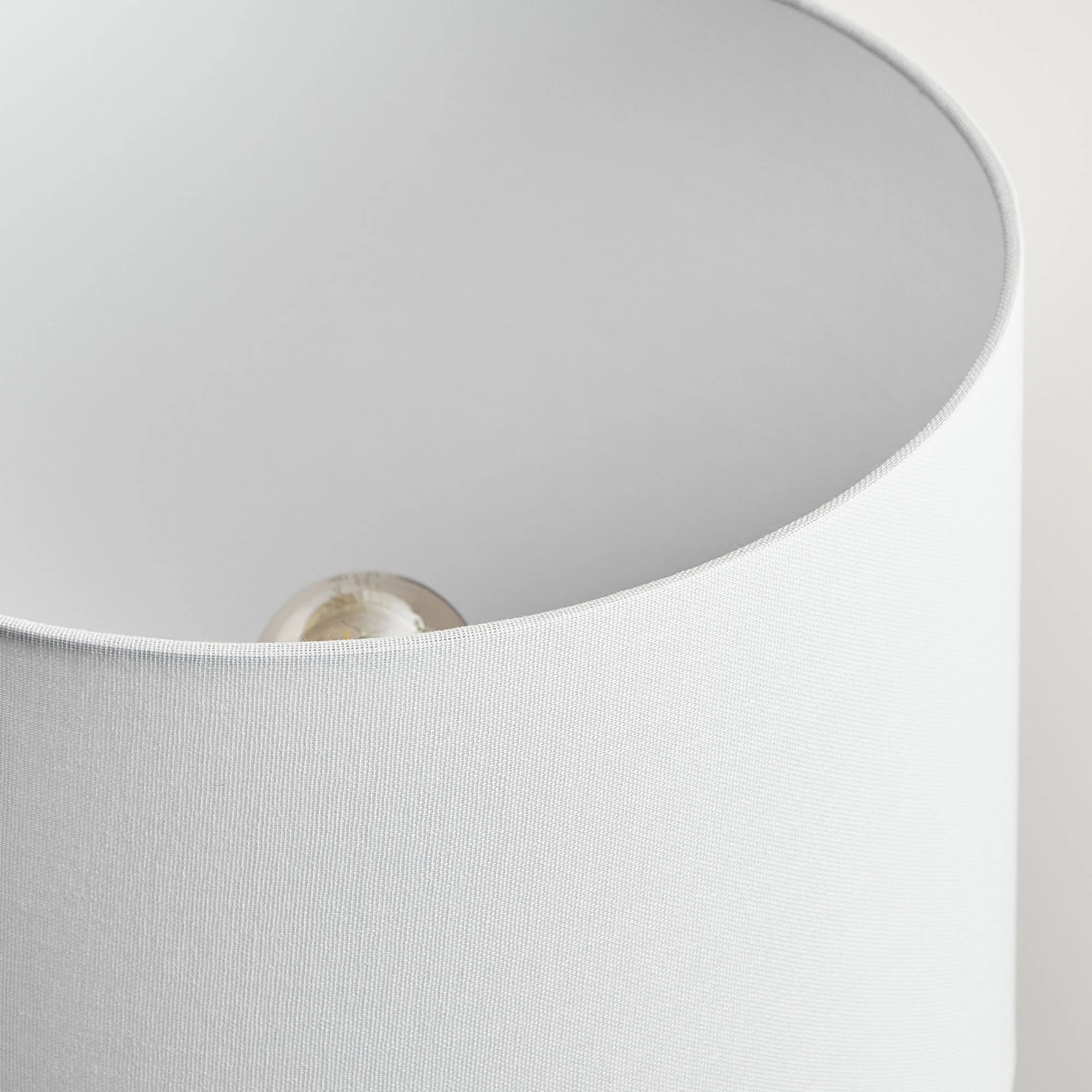 Pleat Modern Ceramic Table Lamp White - Image 5