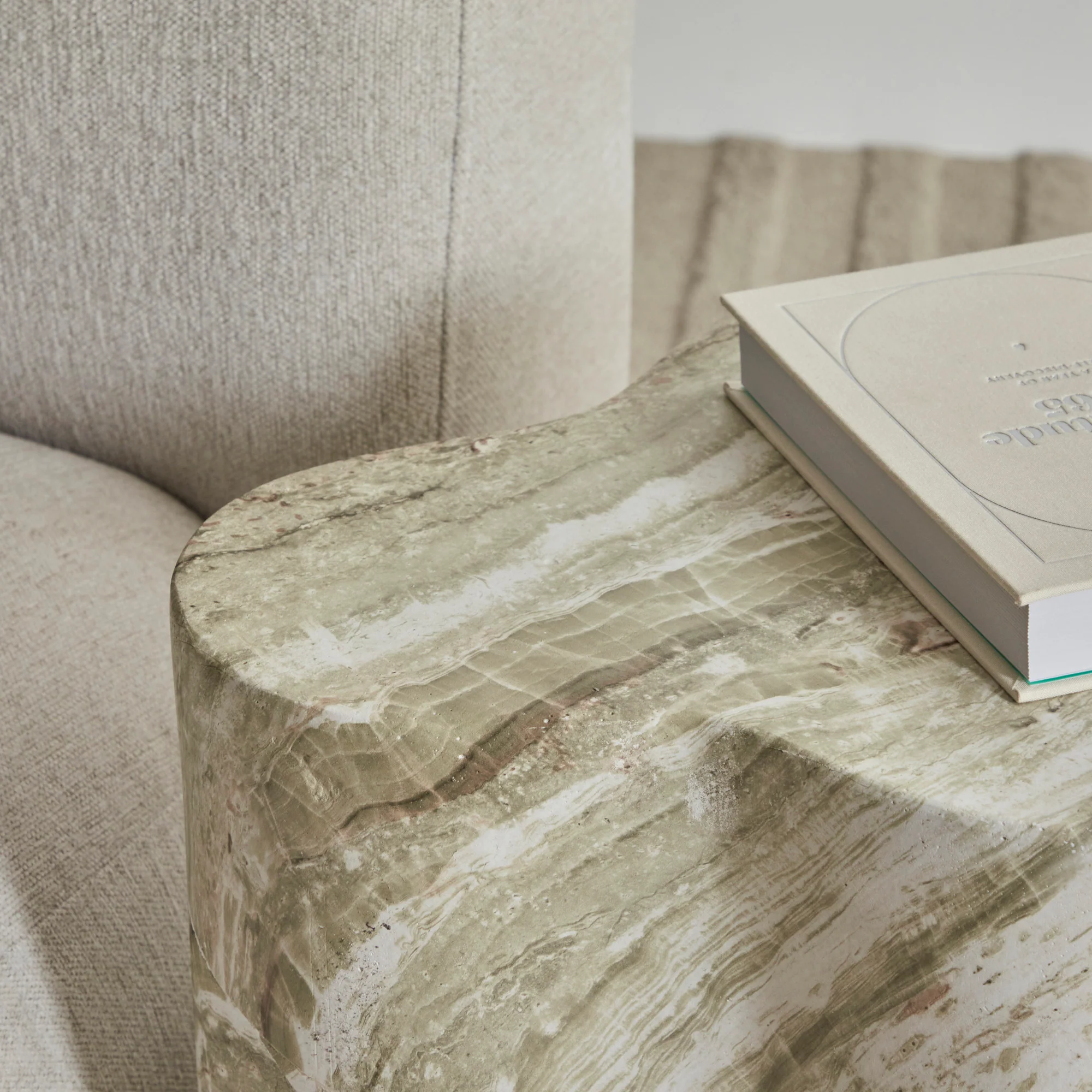 Poppy MgO Side Table Green Marble Look - Image 5