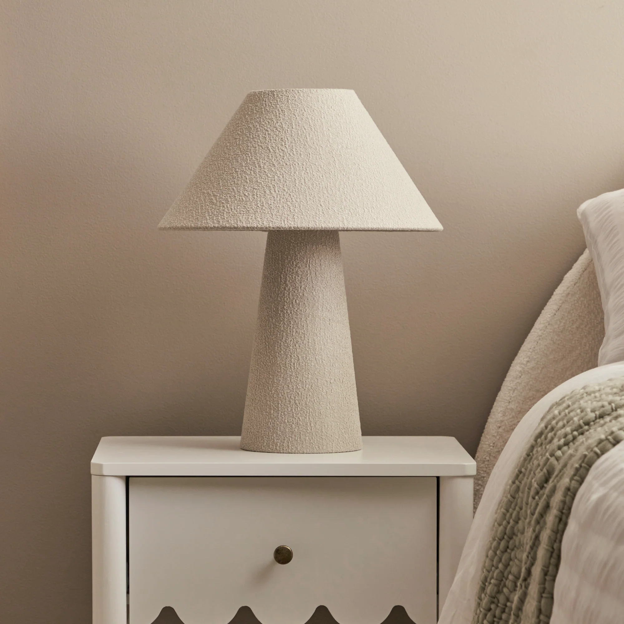 Remy Table Lamp Boucle - Image 4