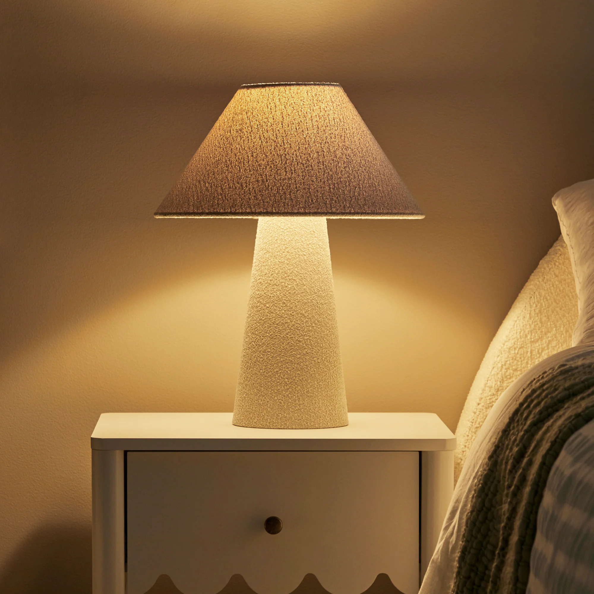 Remy Table Lamp Boucle - Image 5