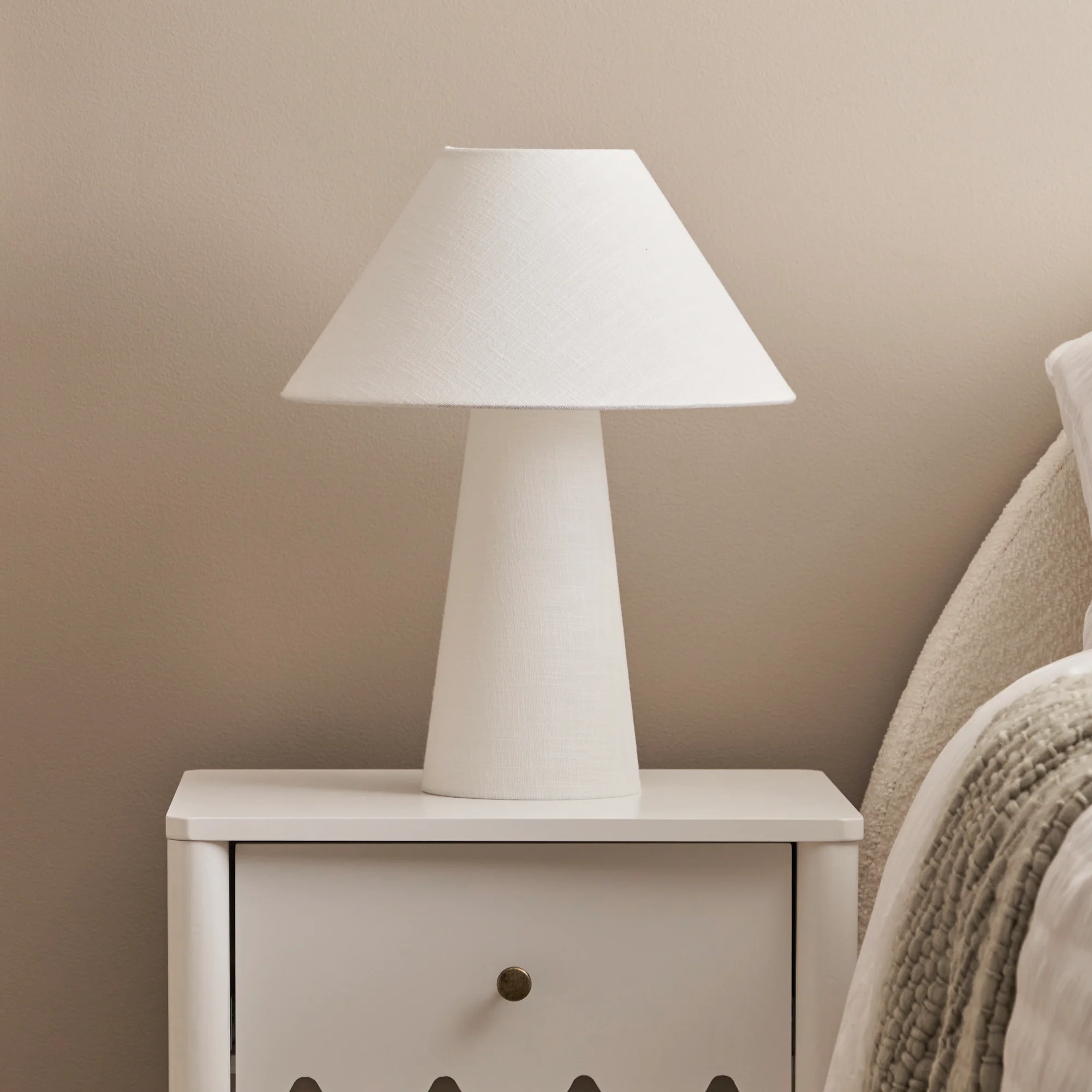 Remy Table Lamp Linen - Image 4