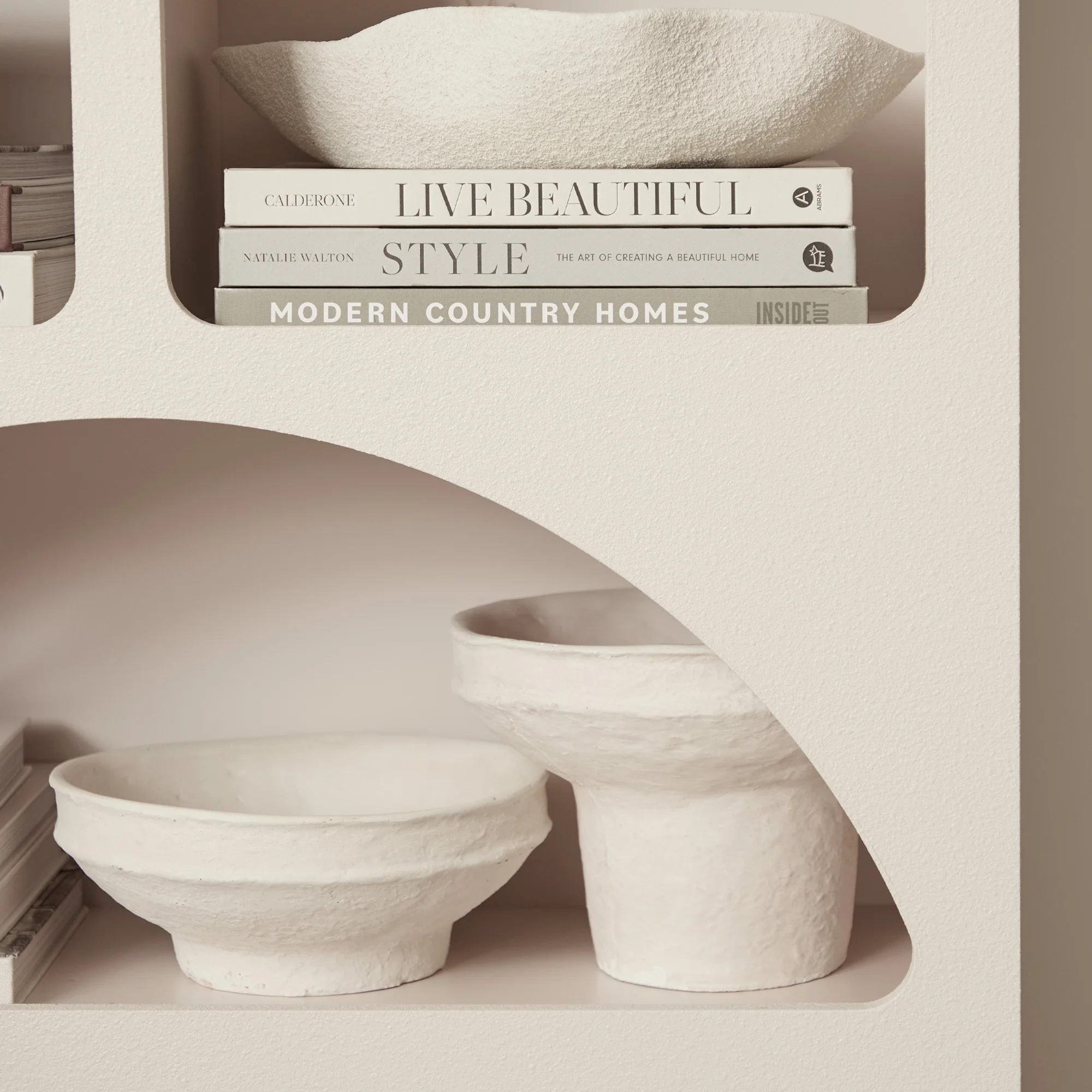 Santorini Bookshelf Off-White - Image 6