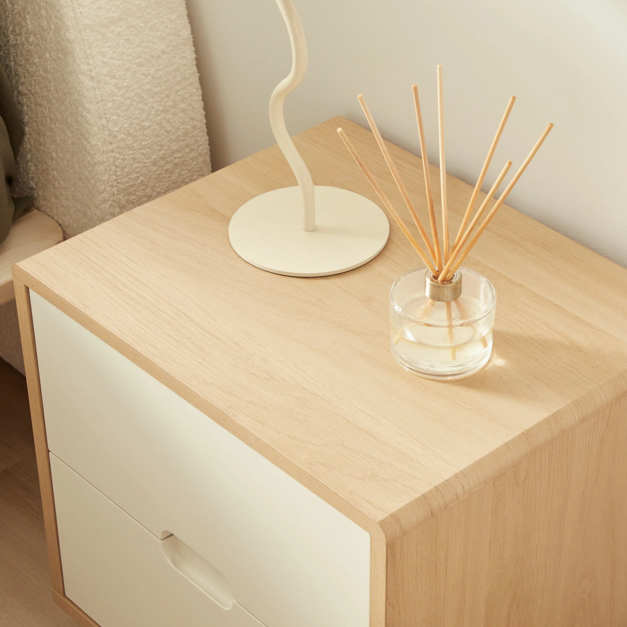 Sophie Bedside Table Oak (Set of 2) - Image 6