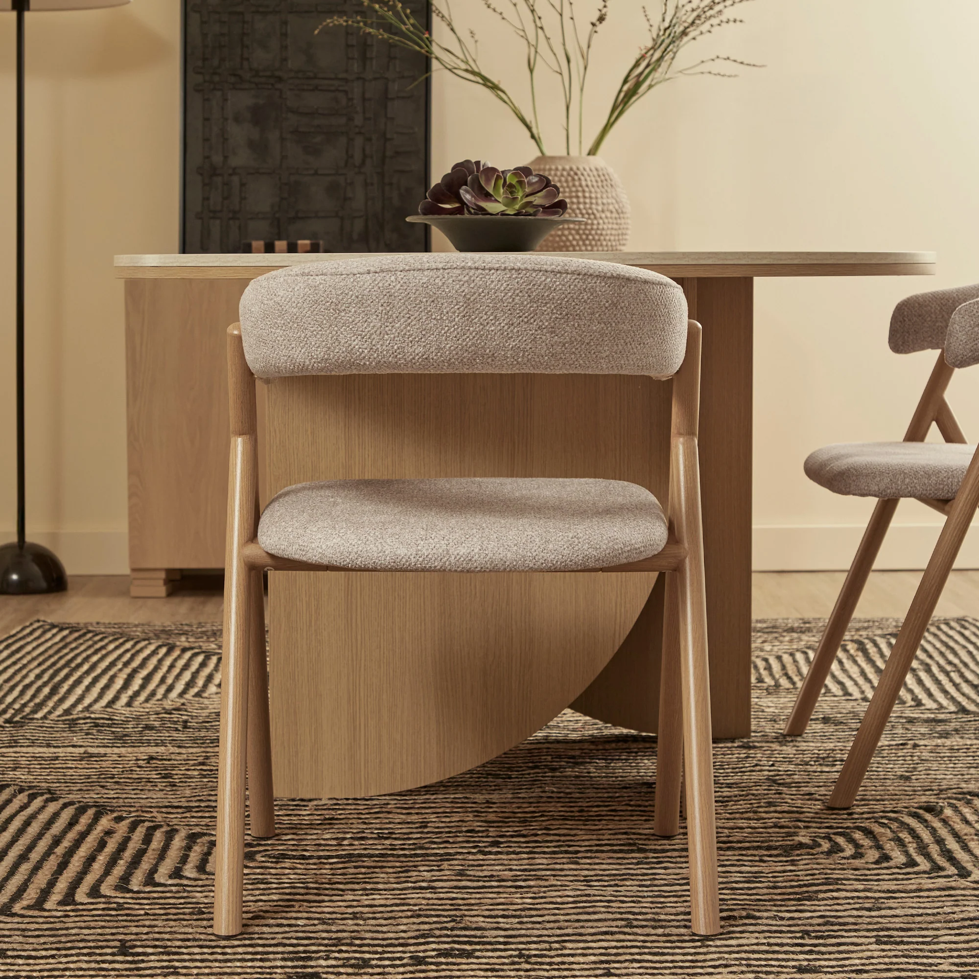 Thornbury Set of 4 Dining Chairs Beige - Image 7