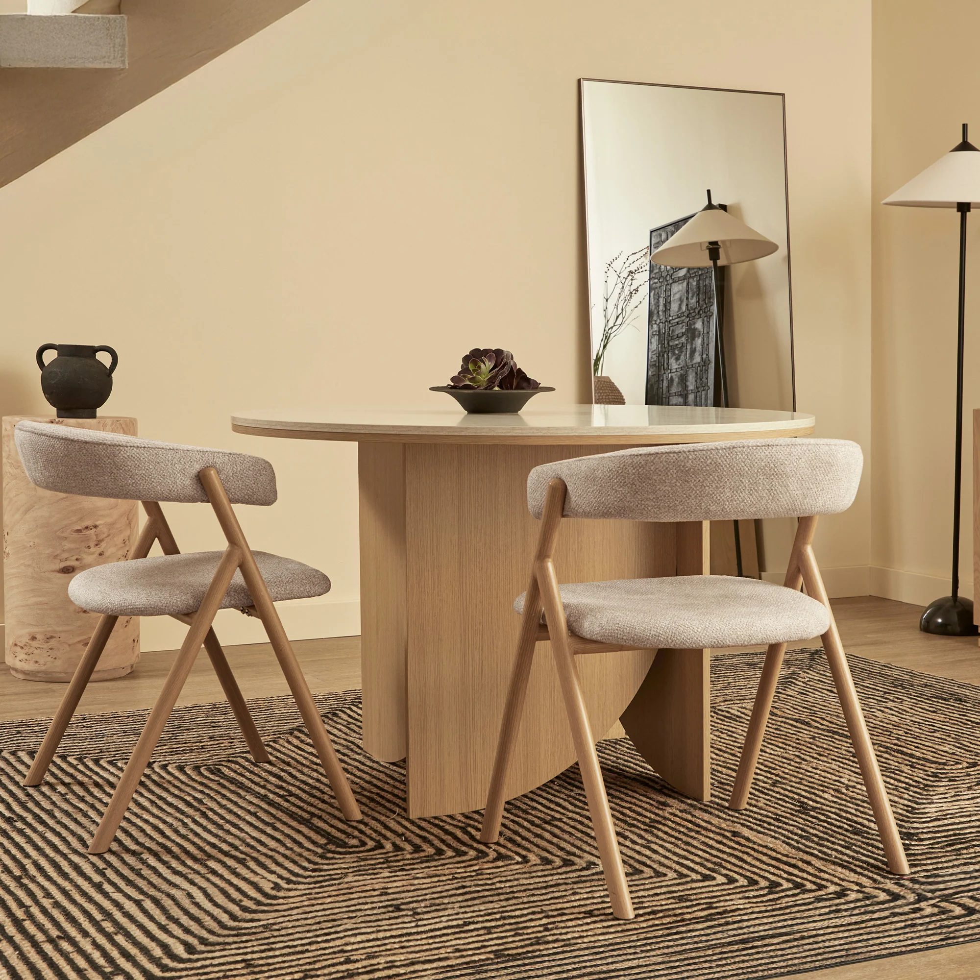 Thornbury Set of 4 Dining Chairs Beige - Image 9