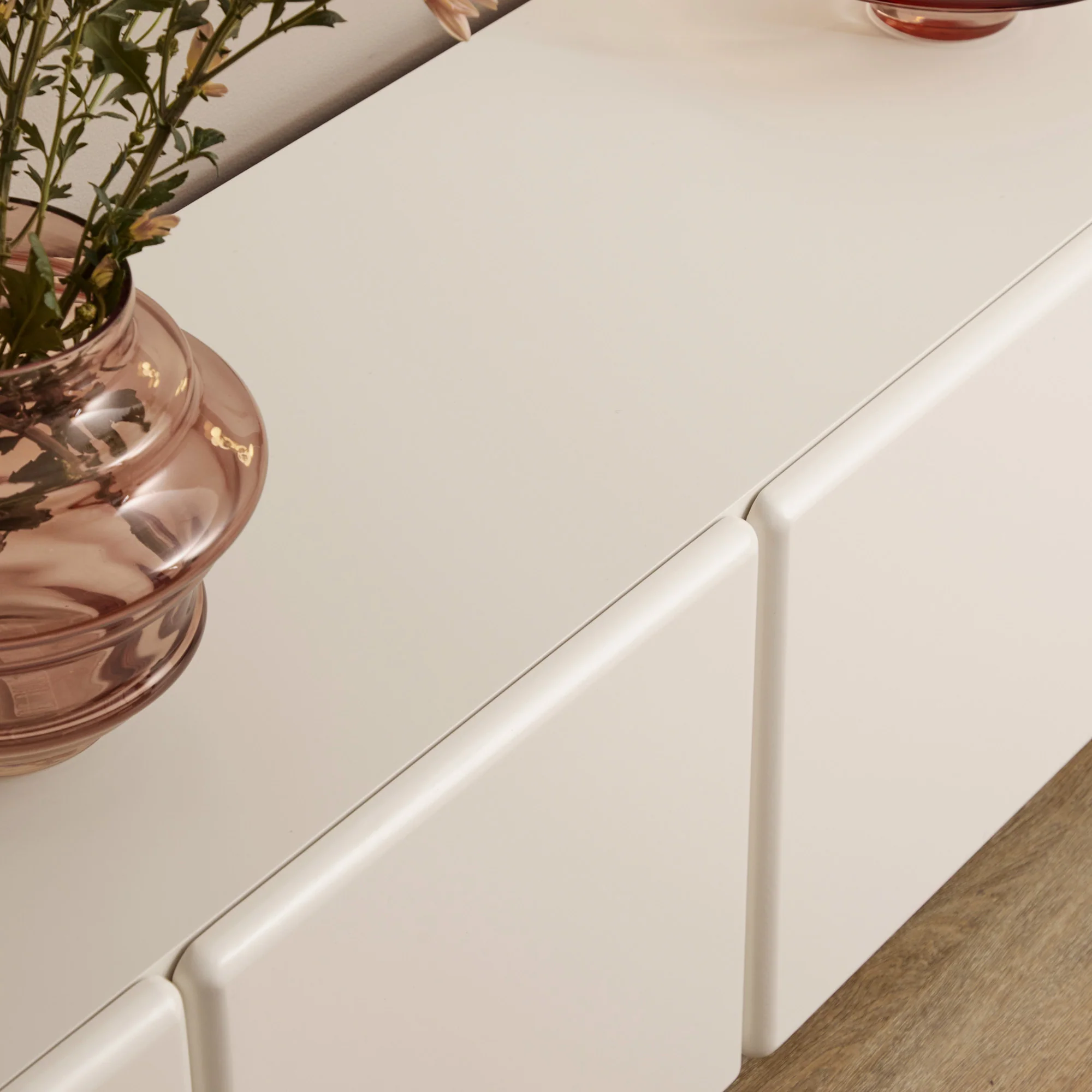 Tillie Entertainment Unit Off-White (160cm) - Image 5