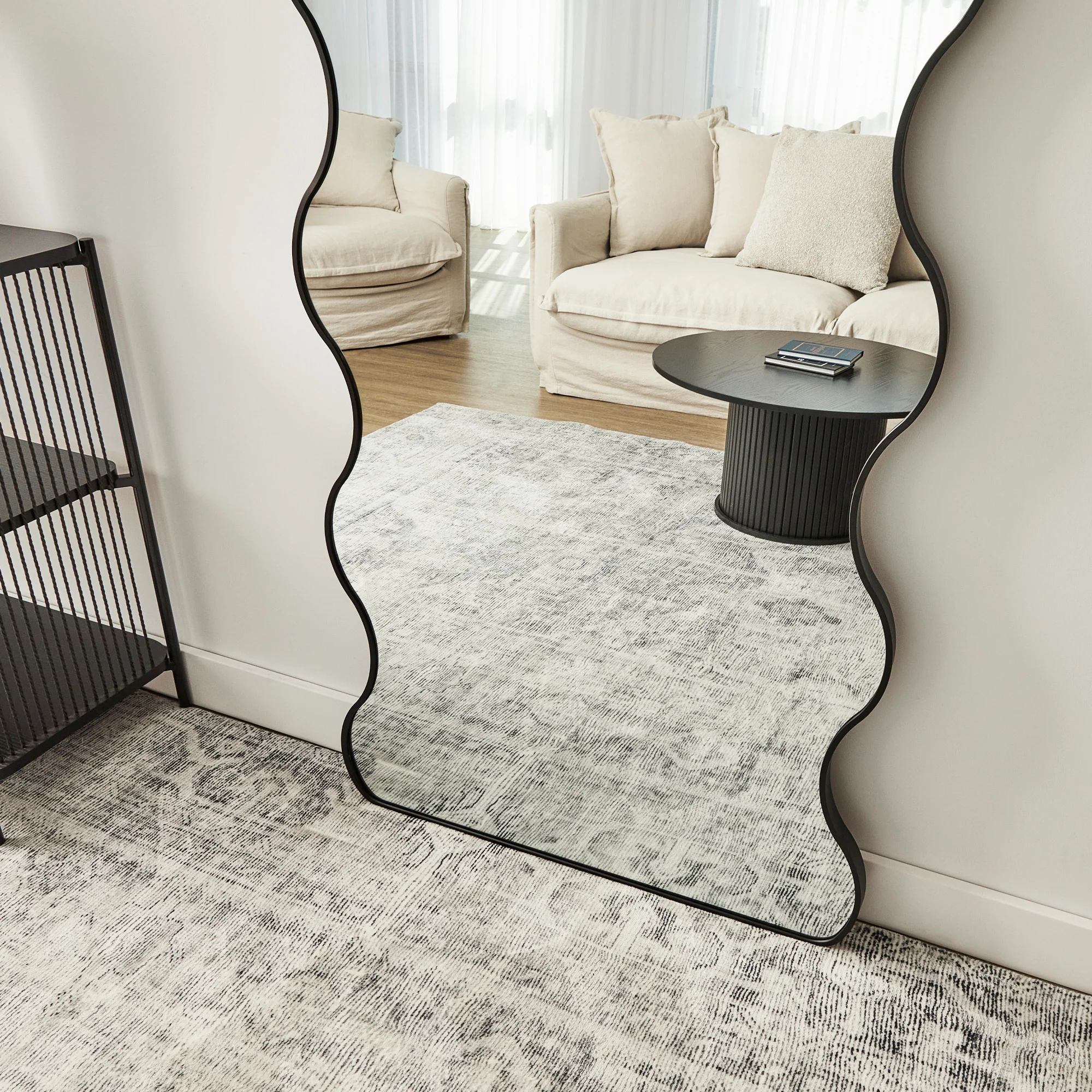 Wavy 165cm Mirror Black - Image 7