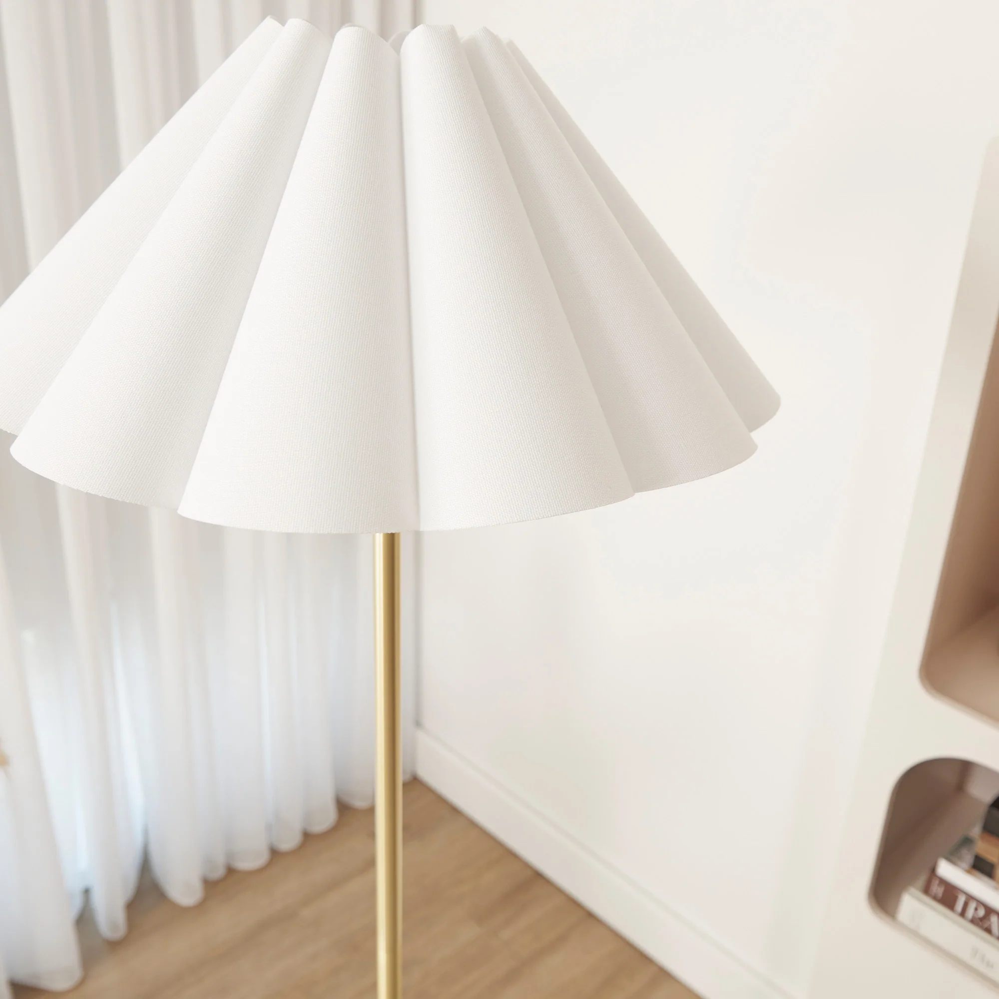Zola Floor Lamp Gold - Image 5